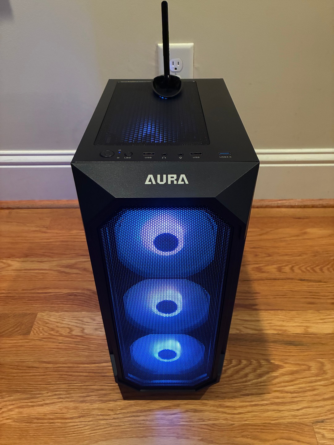 GTX 1070 8GB i5 8600K CUSTOM RGB GAMING PC WINDOWS 10/11 16GB DDR4