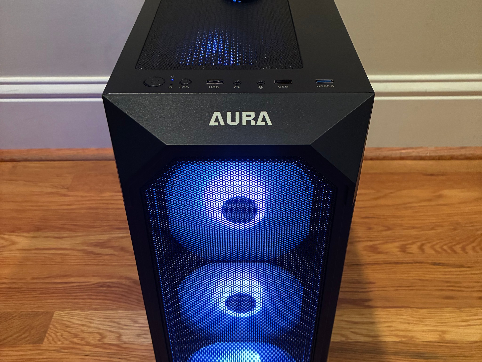 GTX 1070 8GB i5 8600K CUSTOM RGB GAMING PC WINDOWS 10/11 16GB DDR4 512GB NVME SSD WIFI
