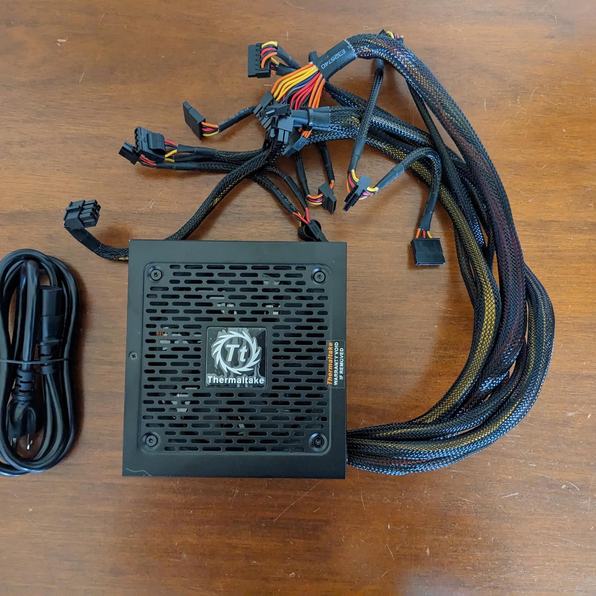 Thermaltake Smart 600W 80 Plus Gold Certified Used