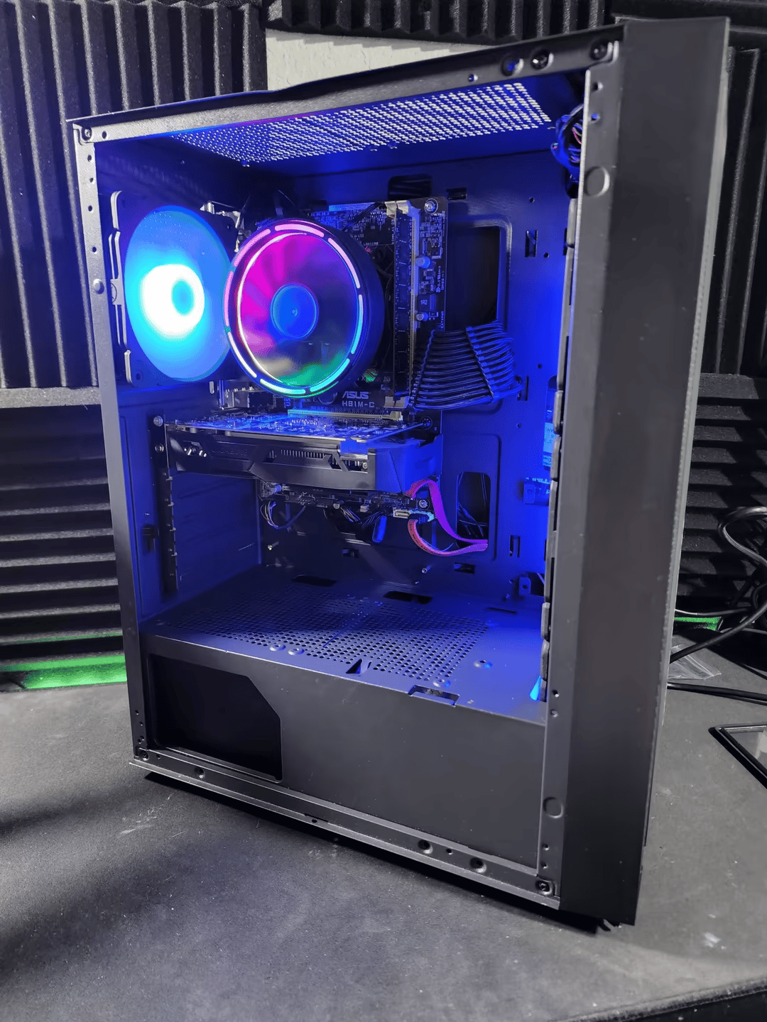 GreyScaled | i5 4590S - GTX 1050TI - 120GB SSD 1TB HDD 