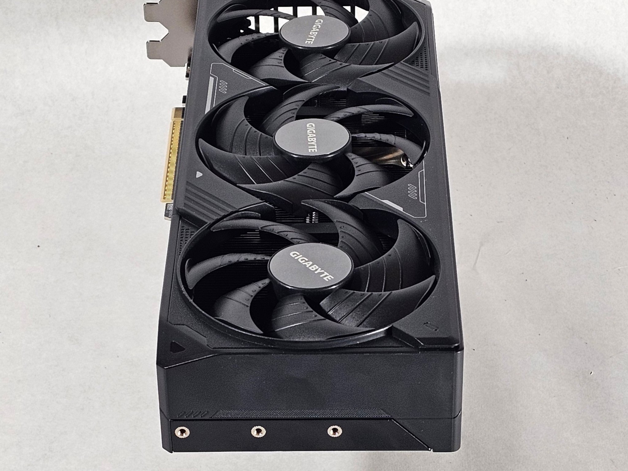 RTX 5080 Gigabyte 16GB