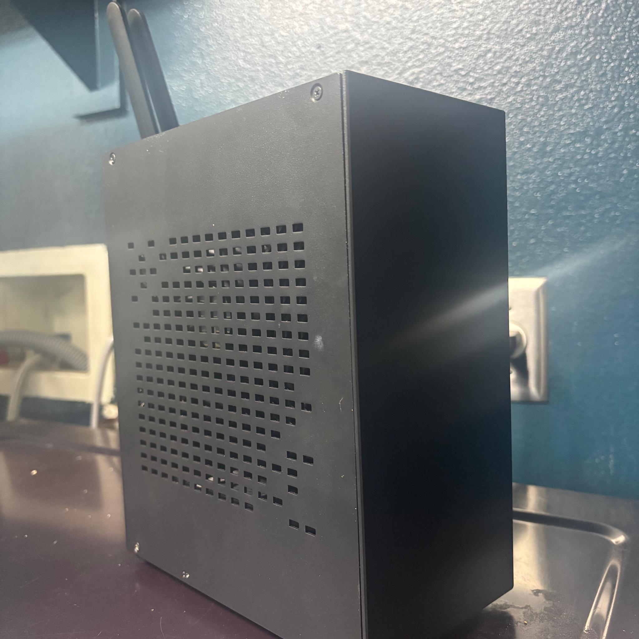 SFF GAMING PC RYZEN 9 9900x RTX 5060, 16GB RAM, 1TB NVMe SSD