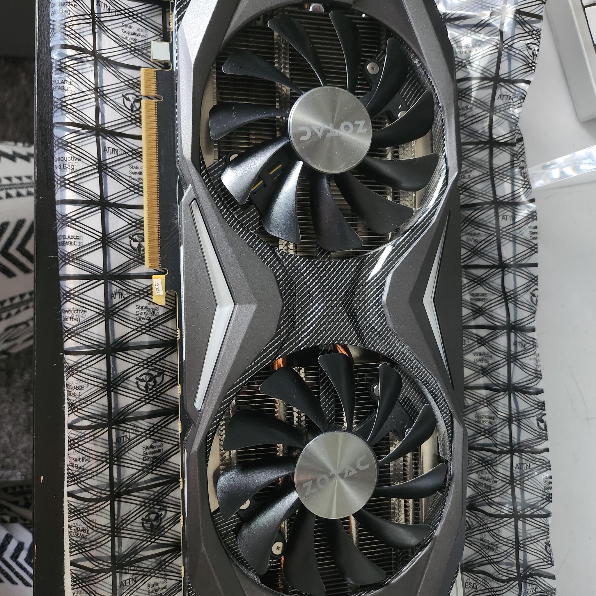 Zotac AMP GeForce GTX 1080