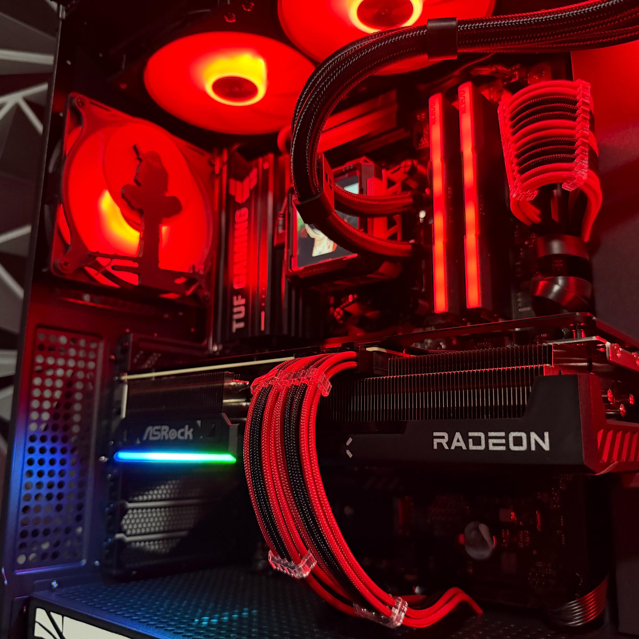 🔥 CLAN KILLER 🔥Ryzen 7 7800X3D| RX 9070 XT | 32 GB DDR5| 4 TB NVMe| 850W PSU