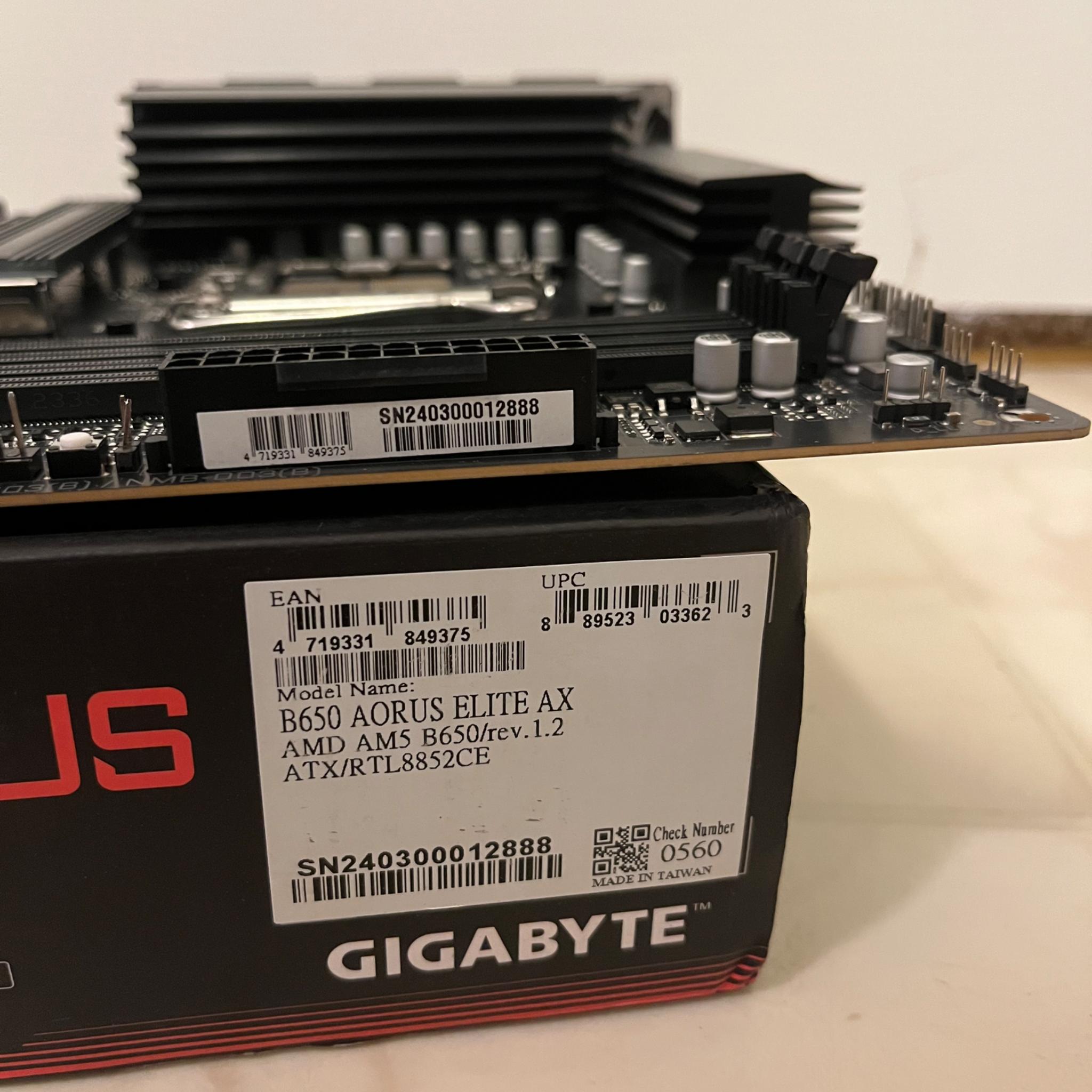 GIGABYTE B650 AORUS ELITE AX ATX AM5 (DDR5, PCIe 5.0)