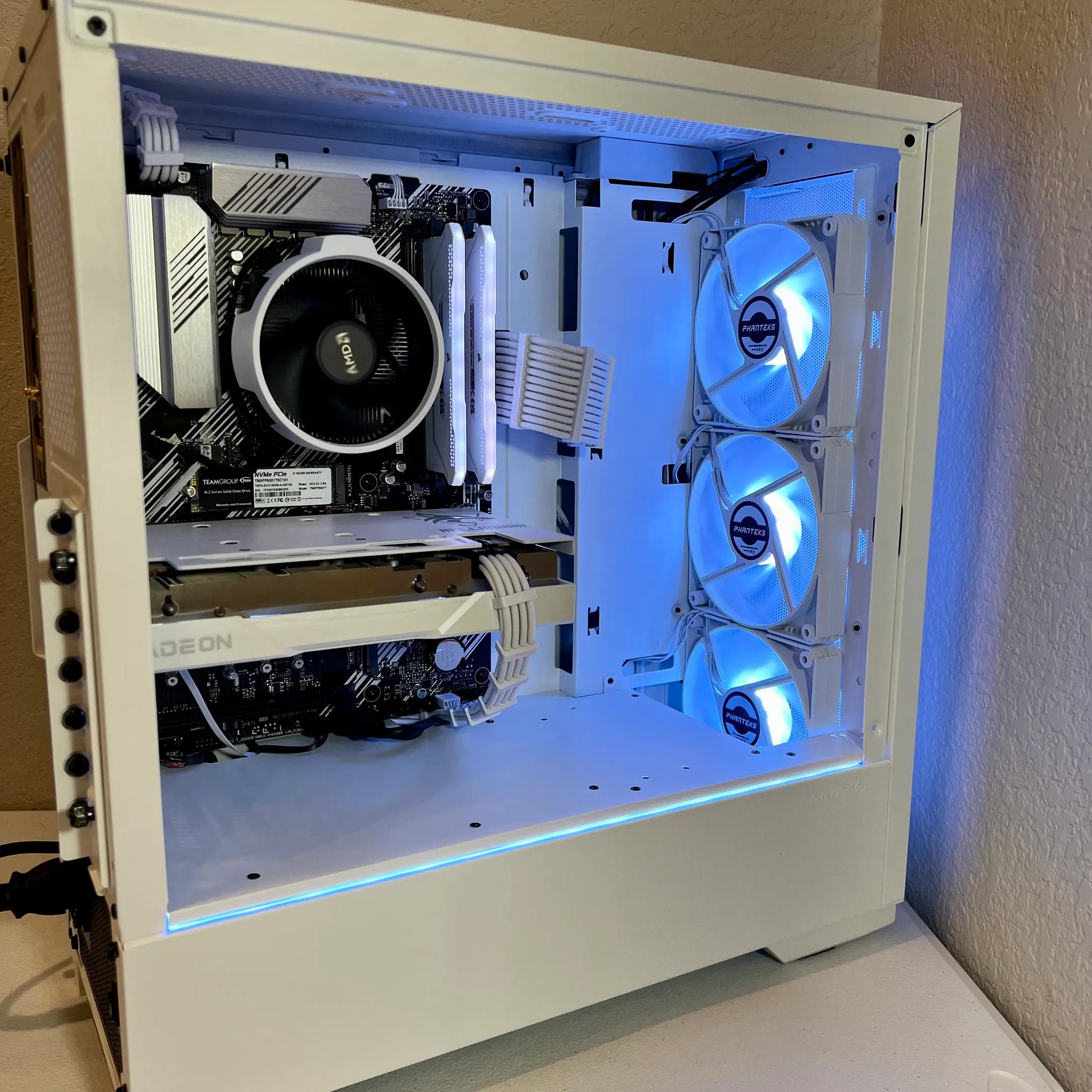 Ryzen 5 5600 | AMD Radeon RX 6650XT | White Theme Gaming PC