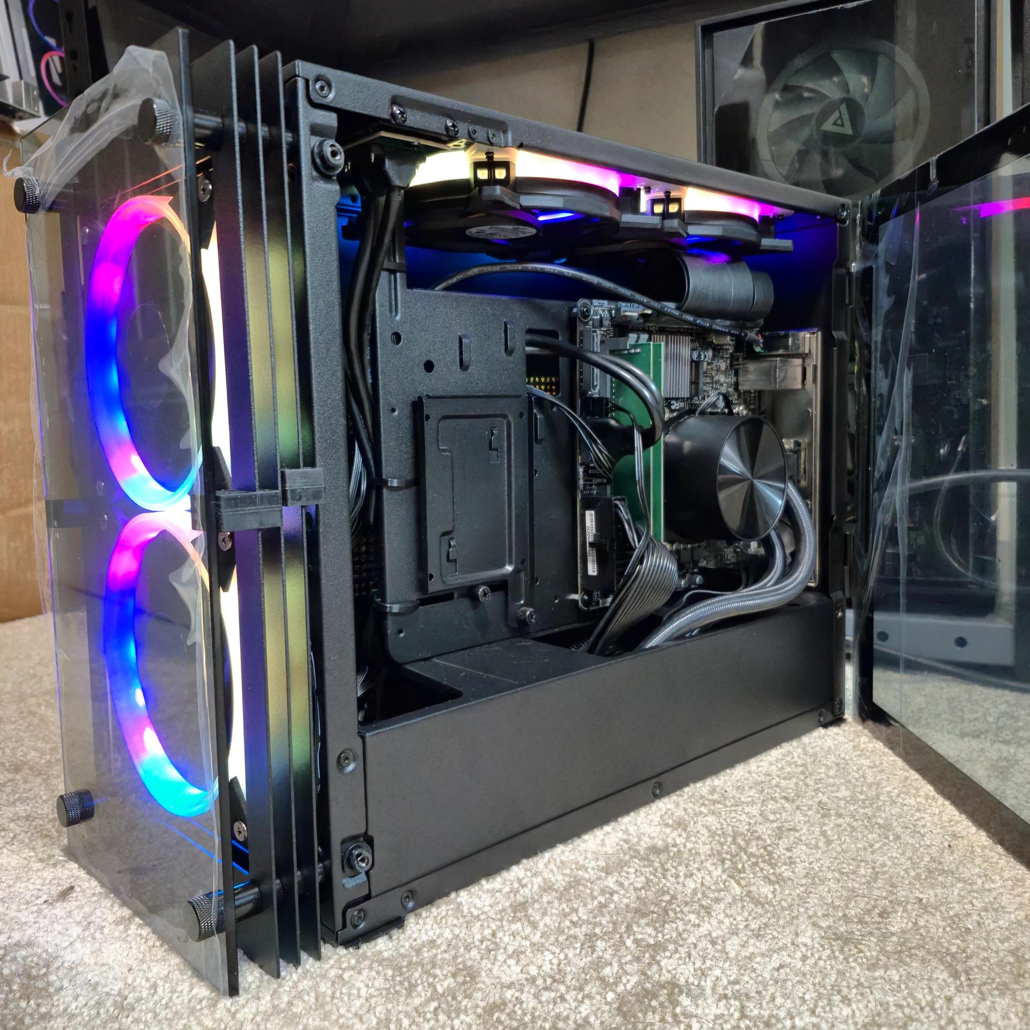 ITX + Liquid Cooled | 140 FPS Fortnite | i5-8400, 16GB RAM, Radeon W5700 Pro 8GB, 512GB NVME