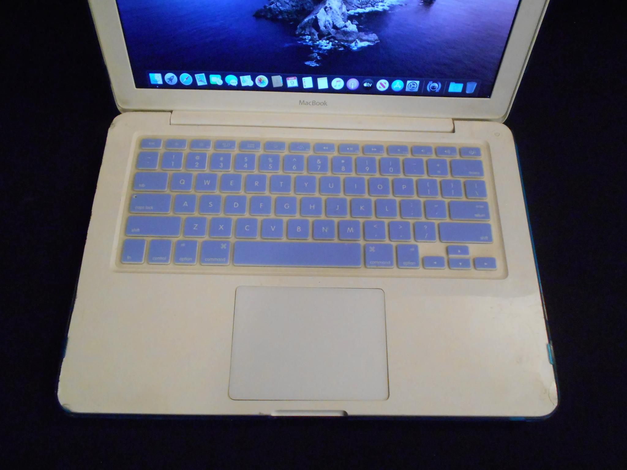 Macbook Unibody With Blue Protectice Case
