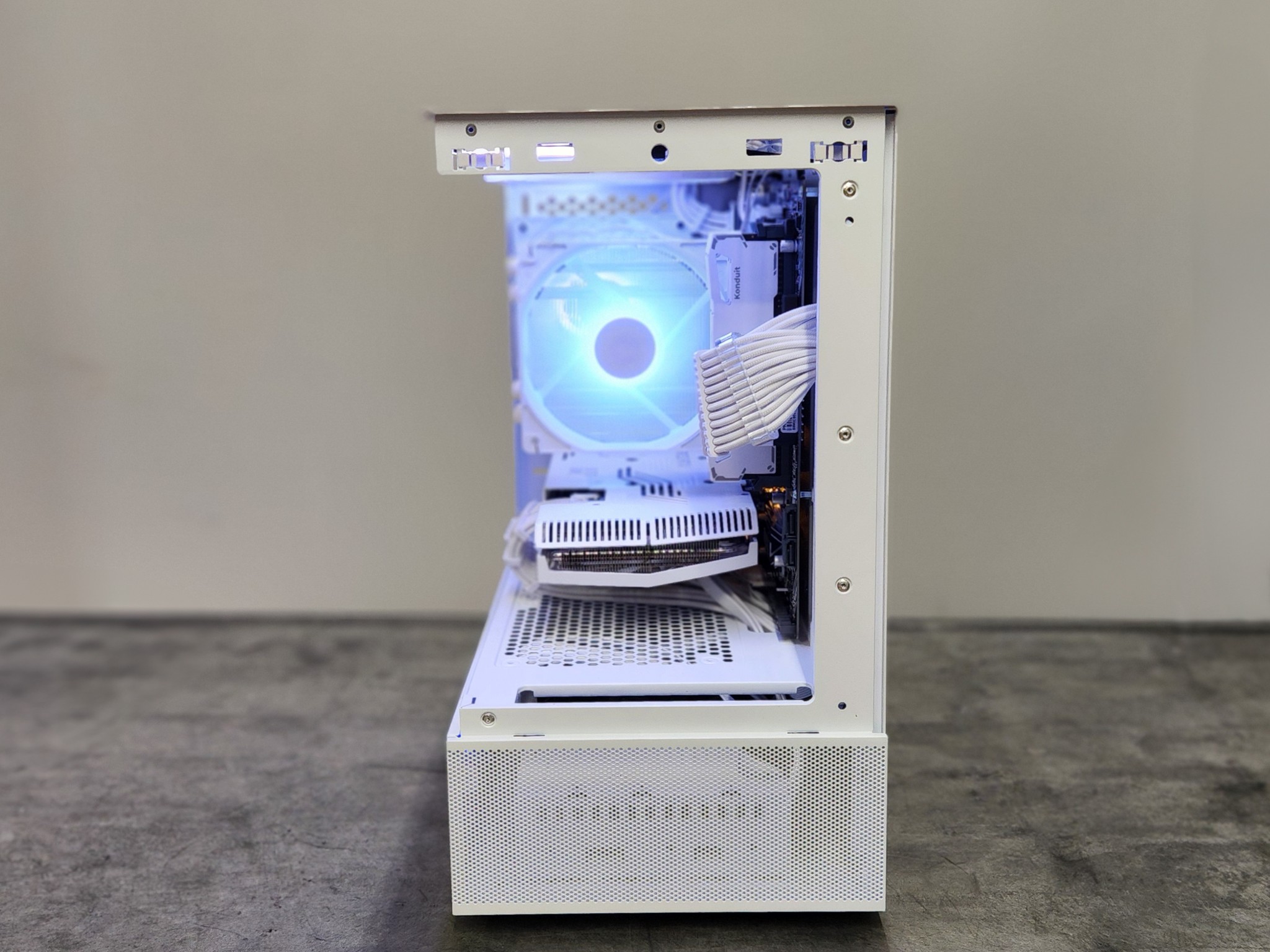 Ryzen 5 5600 | RTX 3060 12GB | 32GB RAM | 1TB SSD| Win 11 PRO | Gaming PC