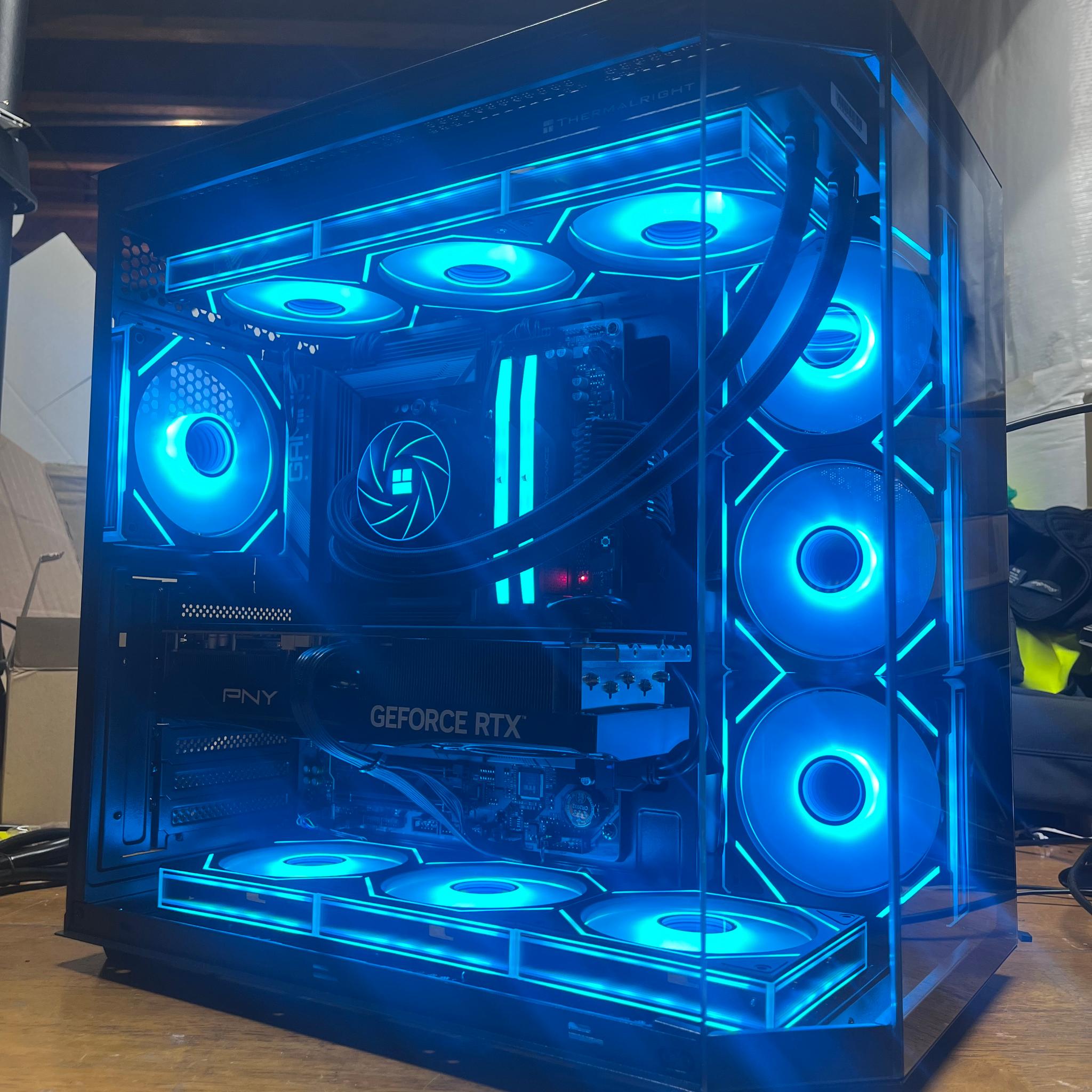 RTX 5070 Ti | Ryzen 9 7950X3D | 32 GB 6000MHz RAM | 1 Terabyte NVME Gaming PC