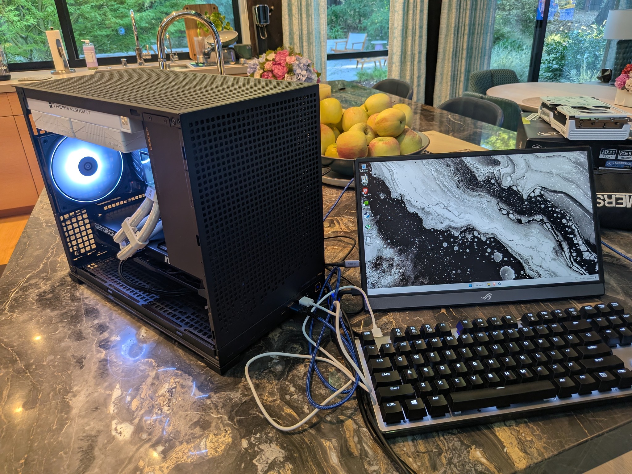 4K Tuxedo - RTX 5070 Ti, Ryzen 7 7800X3D, 32 GB DDR5, 2 TB Gen 5 NVME, Liquid Cooled, RGB