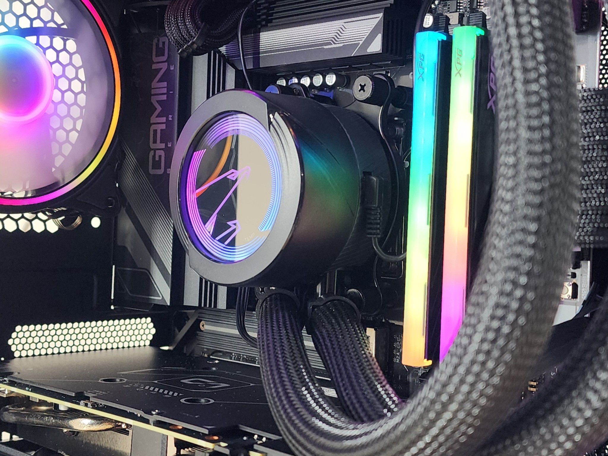 Gaming PC Ryzen 7 7700 32GB RAM 1TB SSD RTX 4060 Ti 16GB Windows 11 Computer