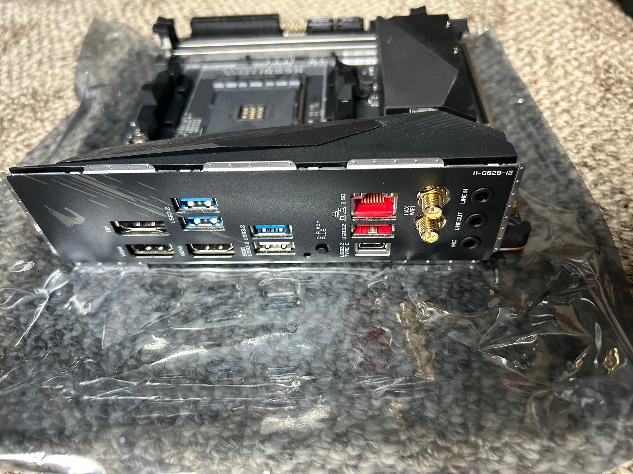 Gigabyte Aorus B550I Pro AX Motherboard