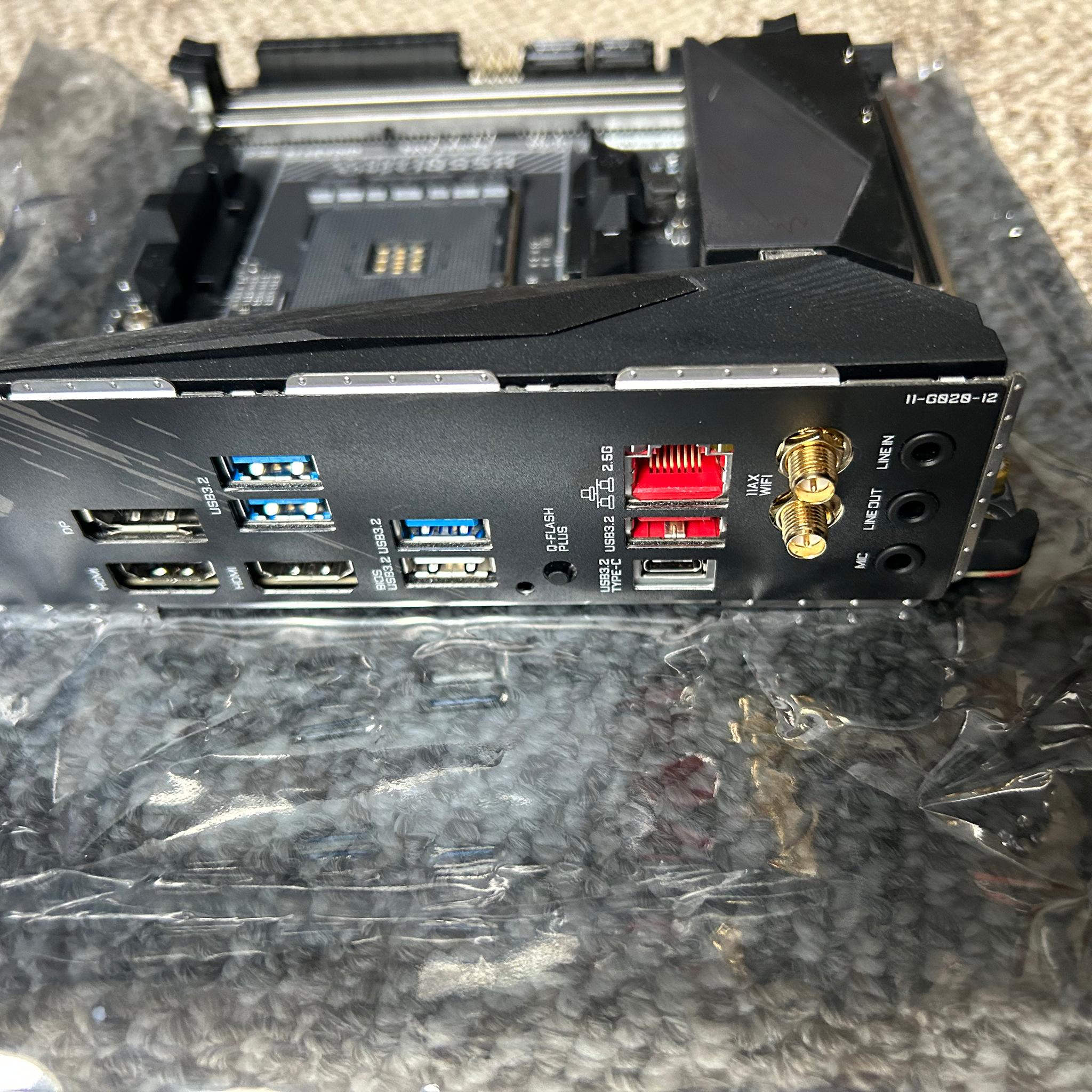 Gigabyte Aorus B550I Pro AX Motherboard