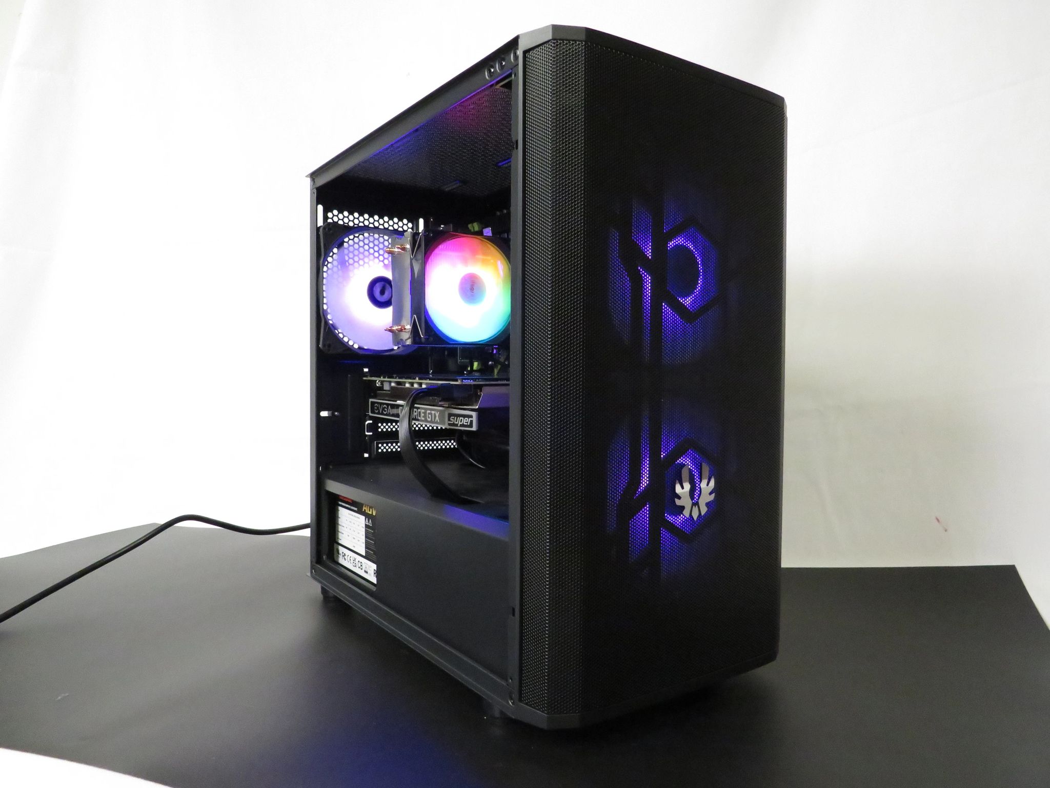 Budget GAMER! EVGA 1660 Super + Intel Xeon E5 2650 V4 + 32 GB DDR4 + 1 TB 2.5in SSD