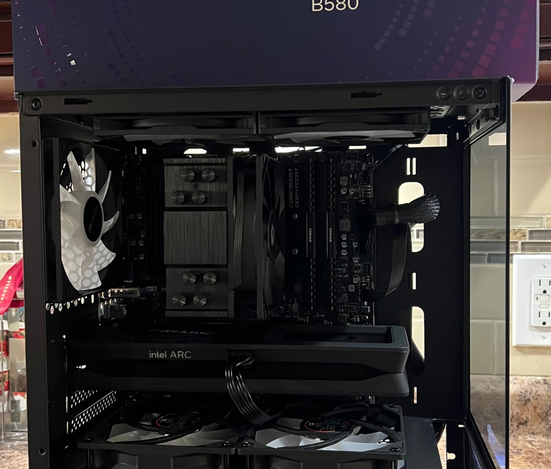 Team Blue 💙 Ryzen 7 5700x/Intel Arc B580 12 GB/32 GB DDR4/1.5 TB/All new parts!