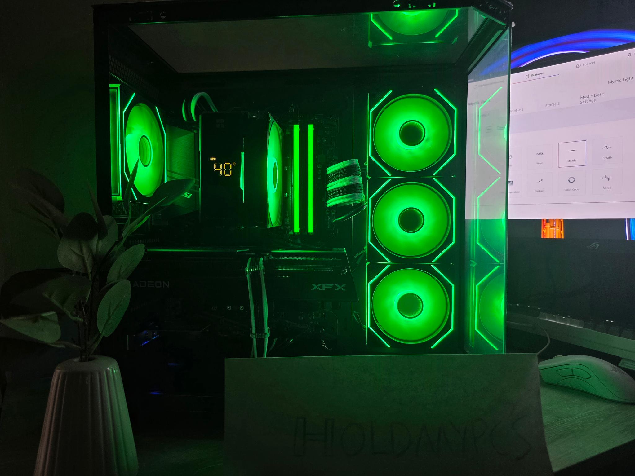 Gaminc PC! Ryzen 9060XT, 5700X, 1TB SSD, 32GB DDR4, RGB