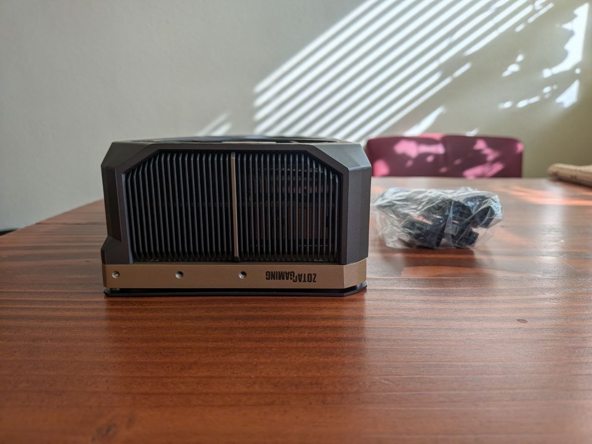 ZOTAC GAMING GeForce RTX 5080 SOLID