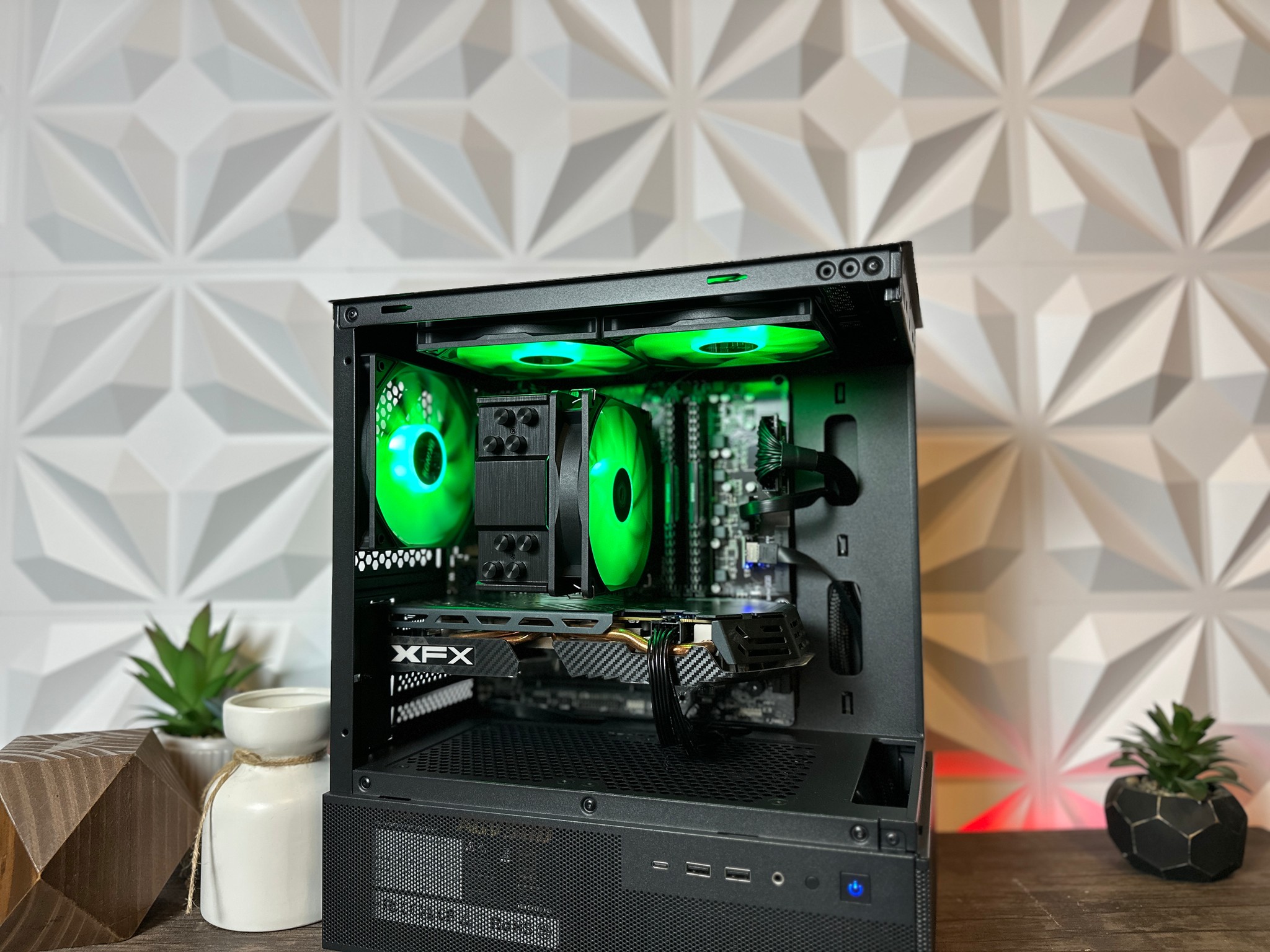 ⚫️Dark Magic♟️ Gaming PC ~ intel I5, 16GB DDR4, RX580, 512GB SSD! Full ARGB!