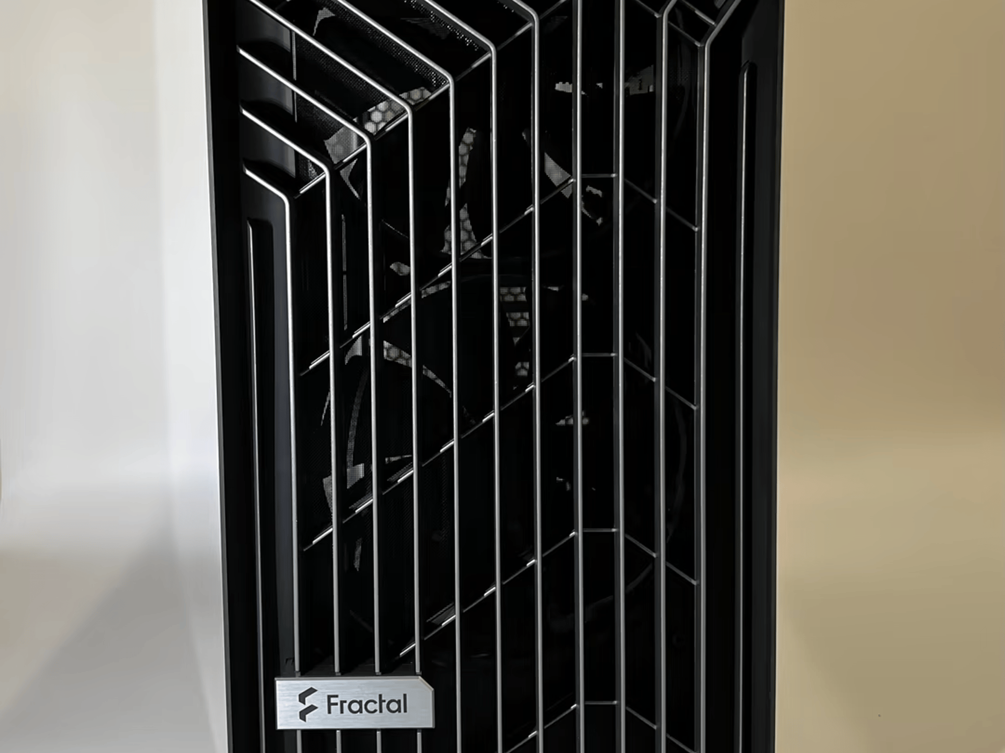 Fractal Torrent Black Light Tint