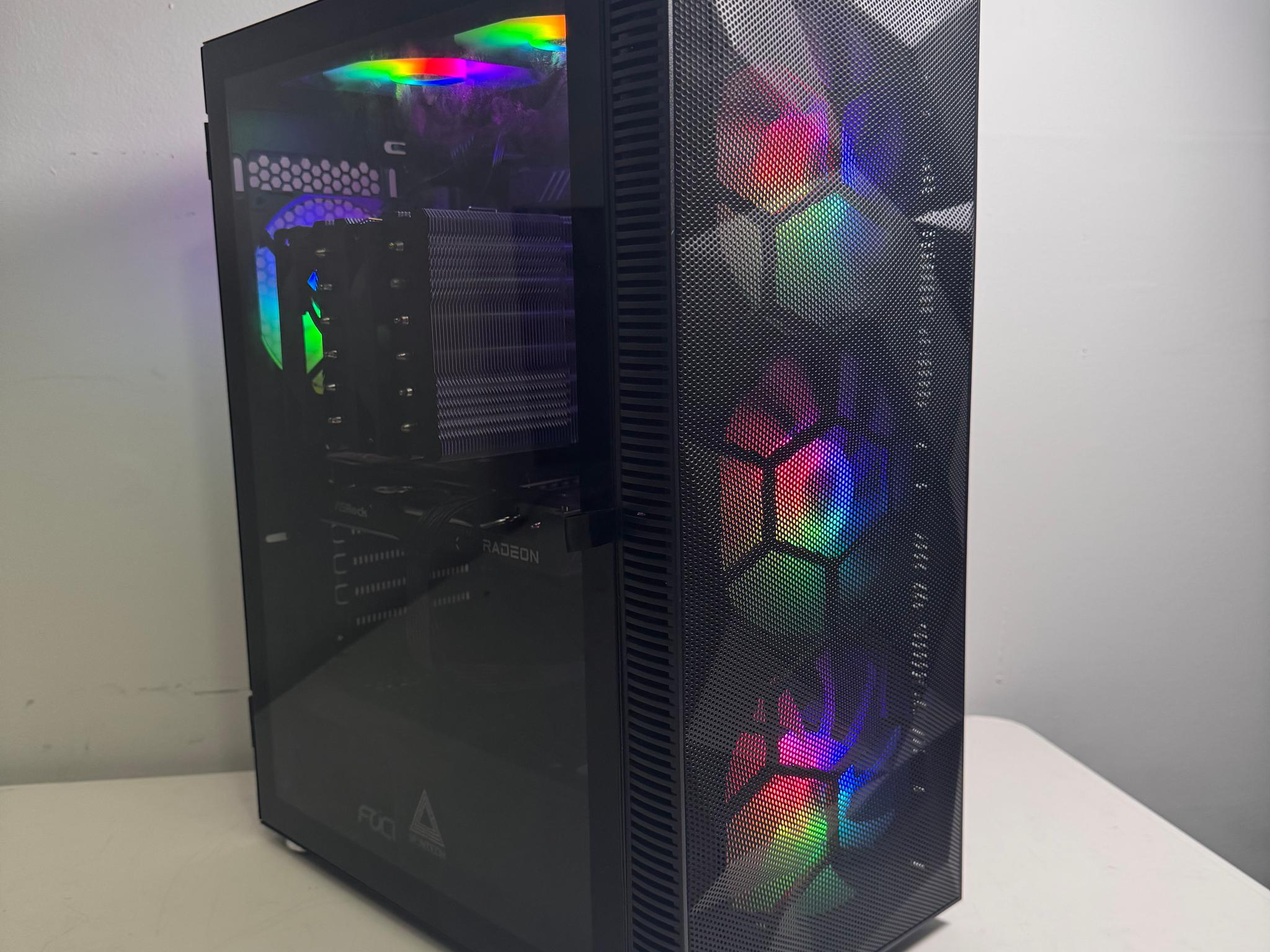 Custom Gaming PC / Radeon RX 9060 XT / 16GB 6000Mhz / Ryzen 5 7600X/