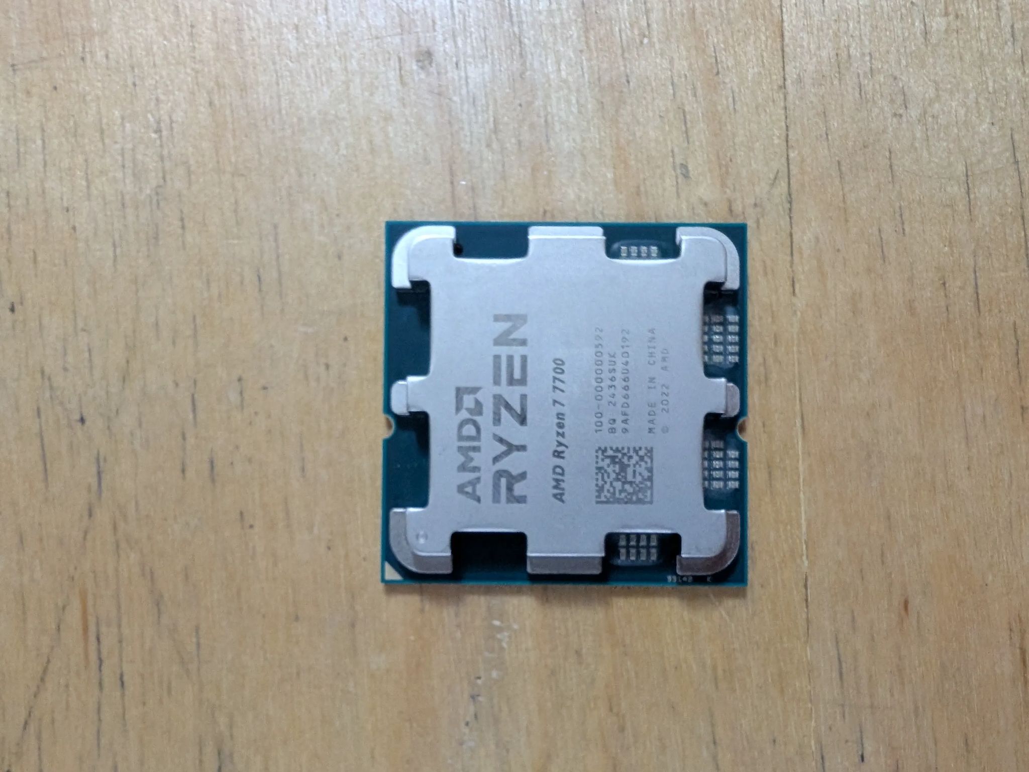 AMD Ryzen 7 7700