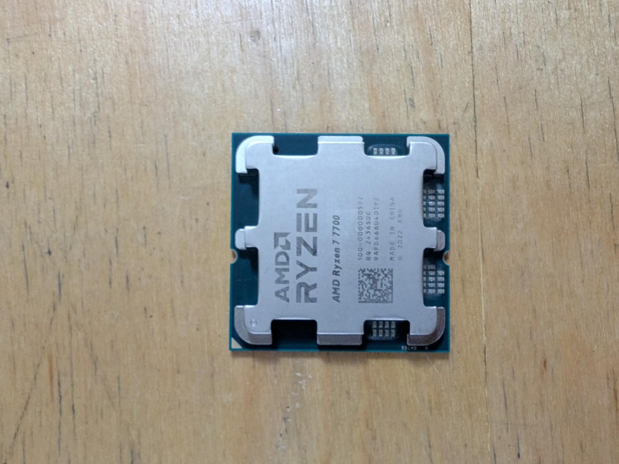 AMD Ryzen 7 7700