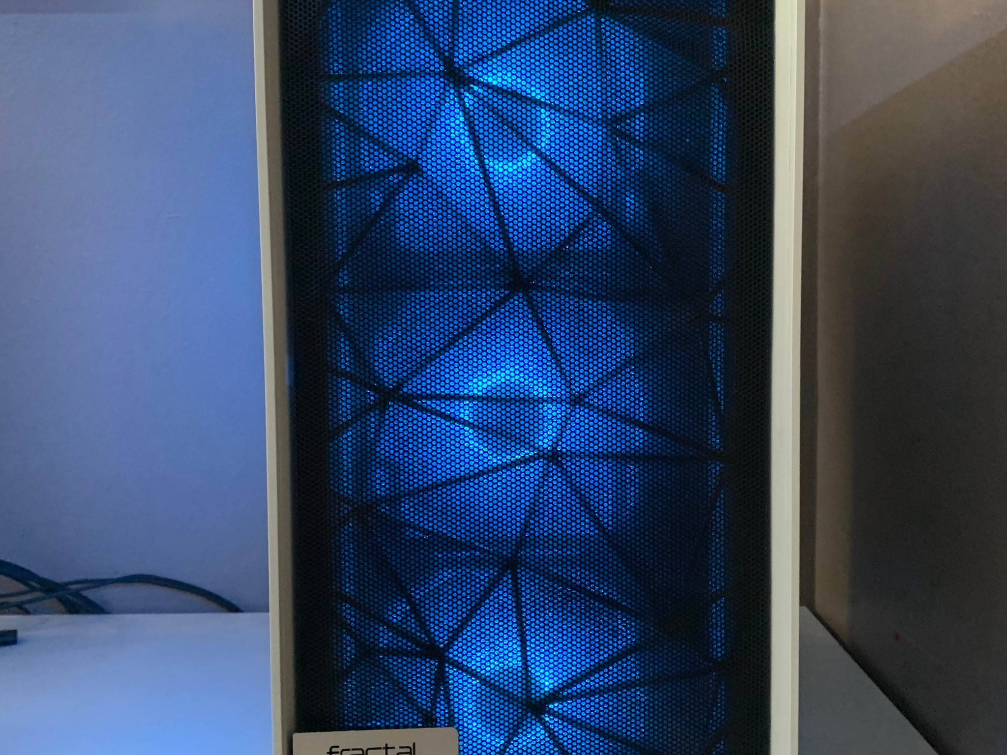 BLACK AND WHITE GAMING PC | 3060 12GB | RYZEN 5 3600 | 32GB RAM | 2TB | BLACK FRIDAY
