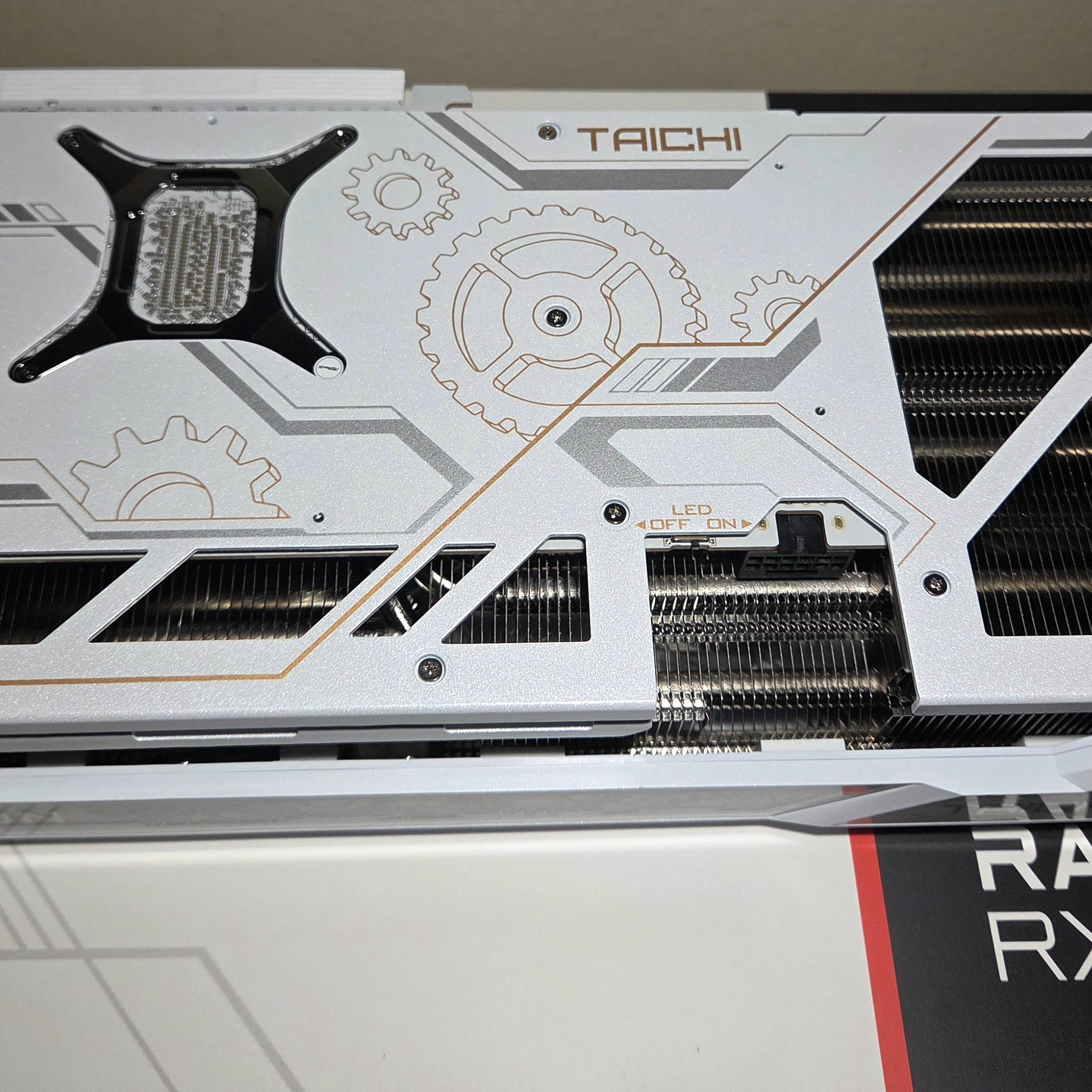 ASRock Taichi OC RX 9070XT