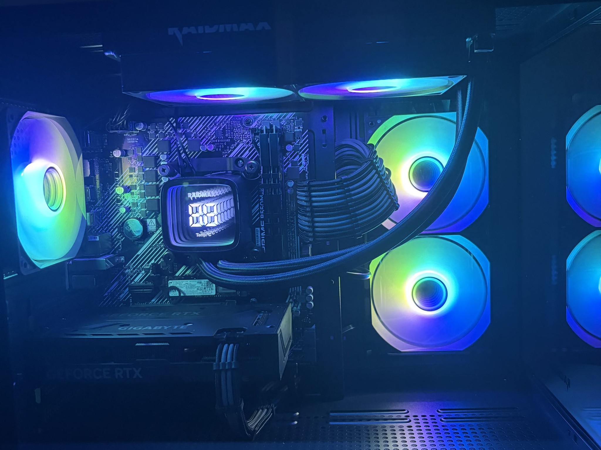 🔥 **RTX 4060 Ti GAMING PC – Ryzen 5 5500 | 16GB DDR4 3600MHz | 1.5TB STORAGE** 🔥