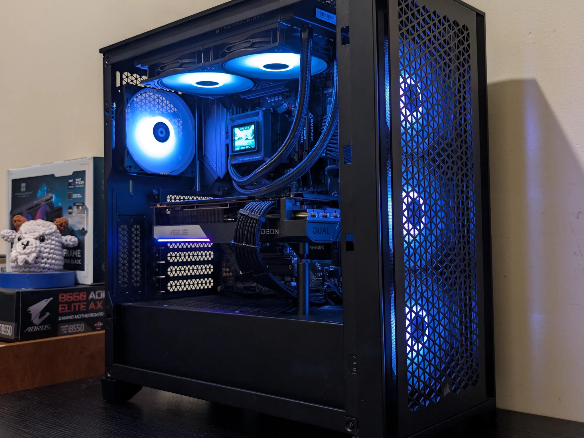 🐦‍⬛1440p Gaming Beast | RX 6750XT | Ryzen 7 5700X | 1TB SSD | 32GB RAM | WiFi 6 & Bluetooth🐦‍⬛
