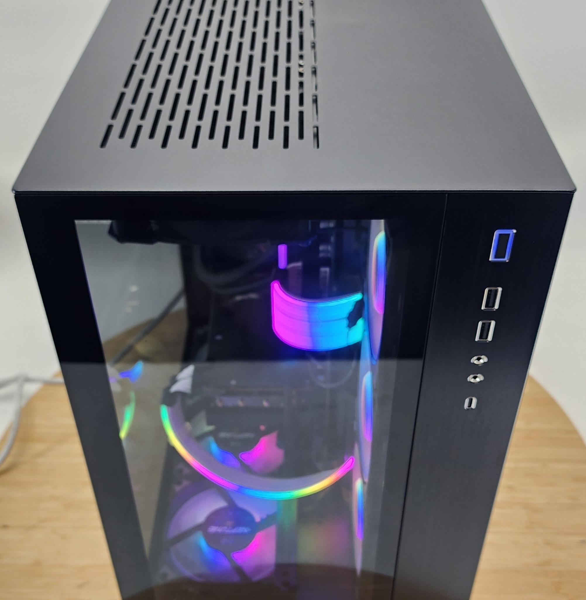 Gaming PC Ryzen 5 7600X3D 32GB RAM 2TB SSD RX 7800 XT 16GB Windows 11 Computer