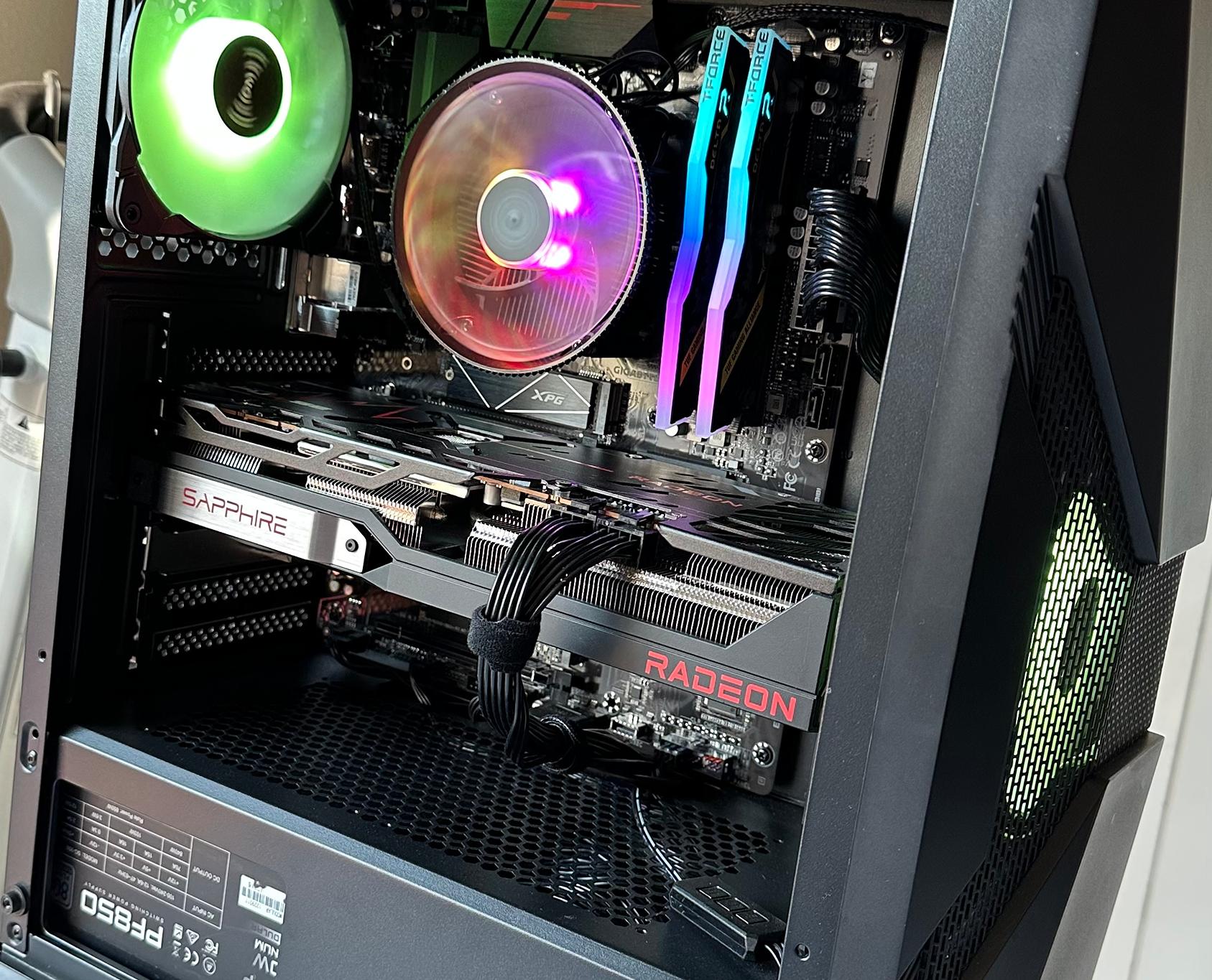Custom Pc’s by DjMate