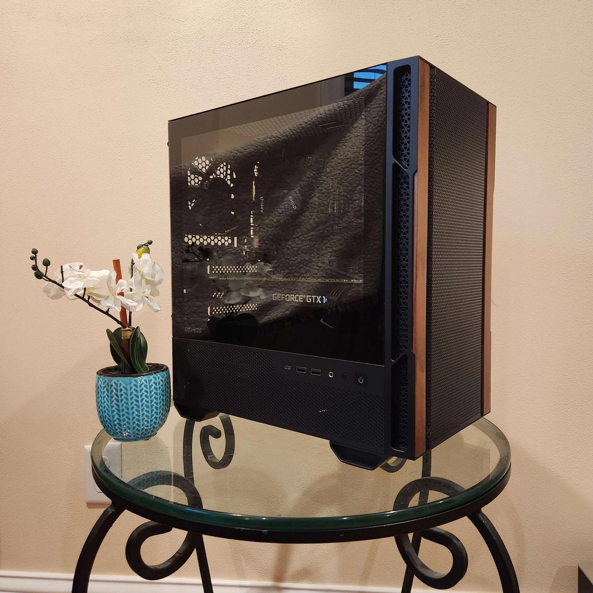 GTX 1070 | Ryzen 5 4500 | 16GB RAM | 500GB SSD | WiFi | Windows 11