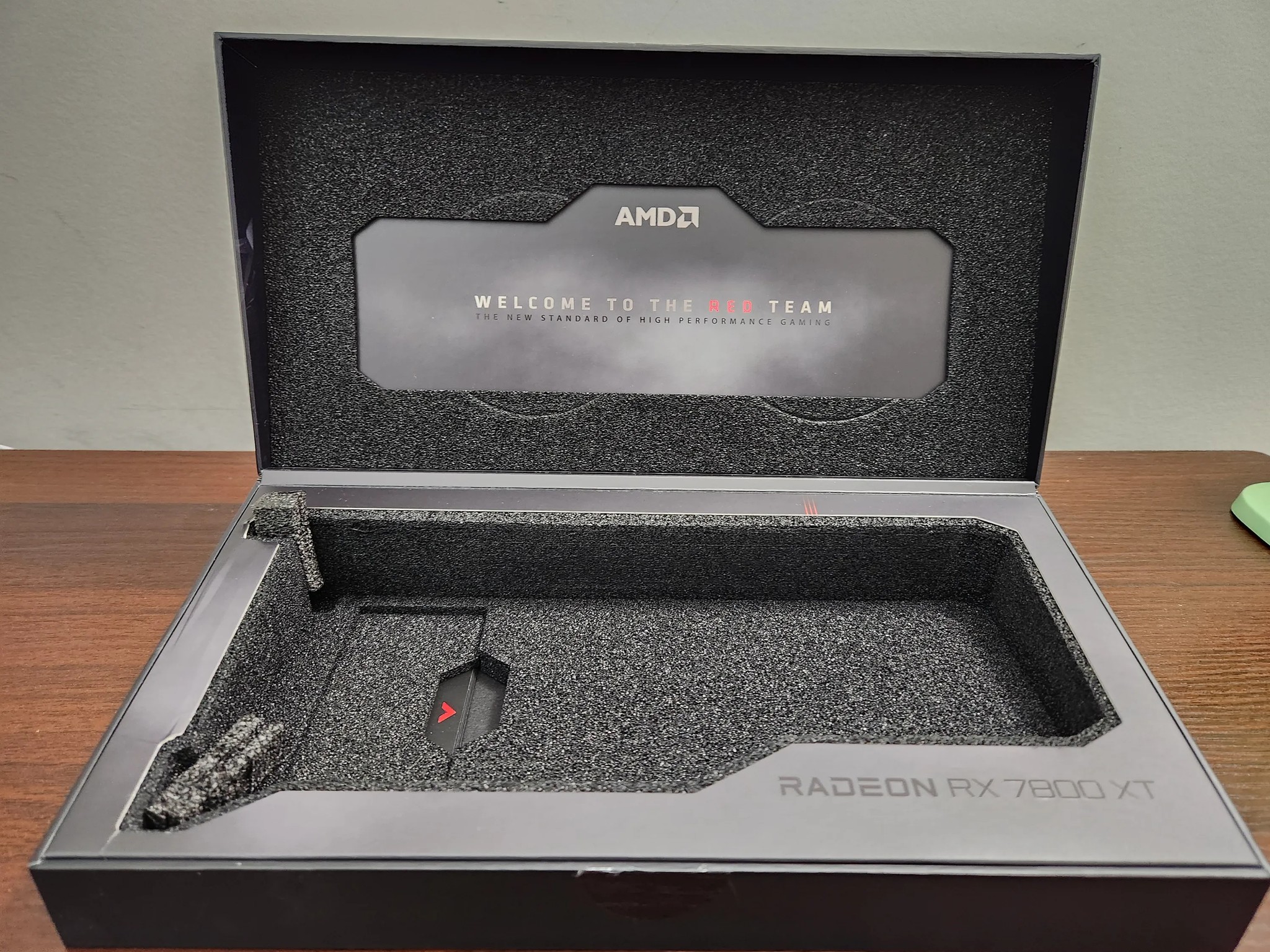 Like New/Open Box: AMD RX 7800XT - 16 GB GDDR6