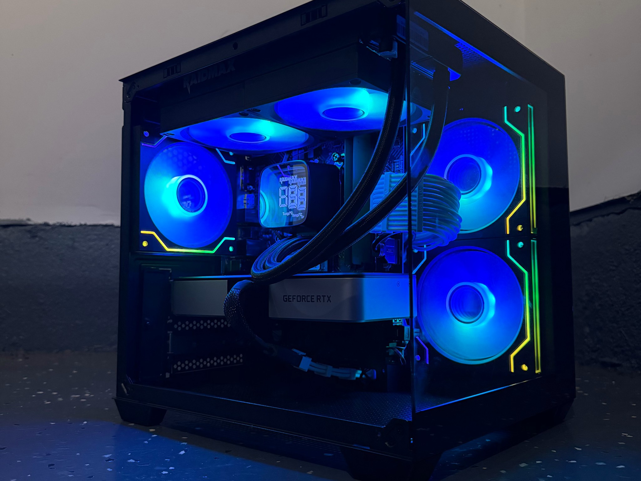 ❄️"Arctic Zenith"⚫️| 1440p Gaming | i7 12700K | RTX 3060 Ti FE |162GB DDR5 | 1.5TB Storage