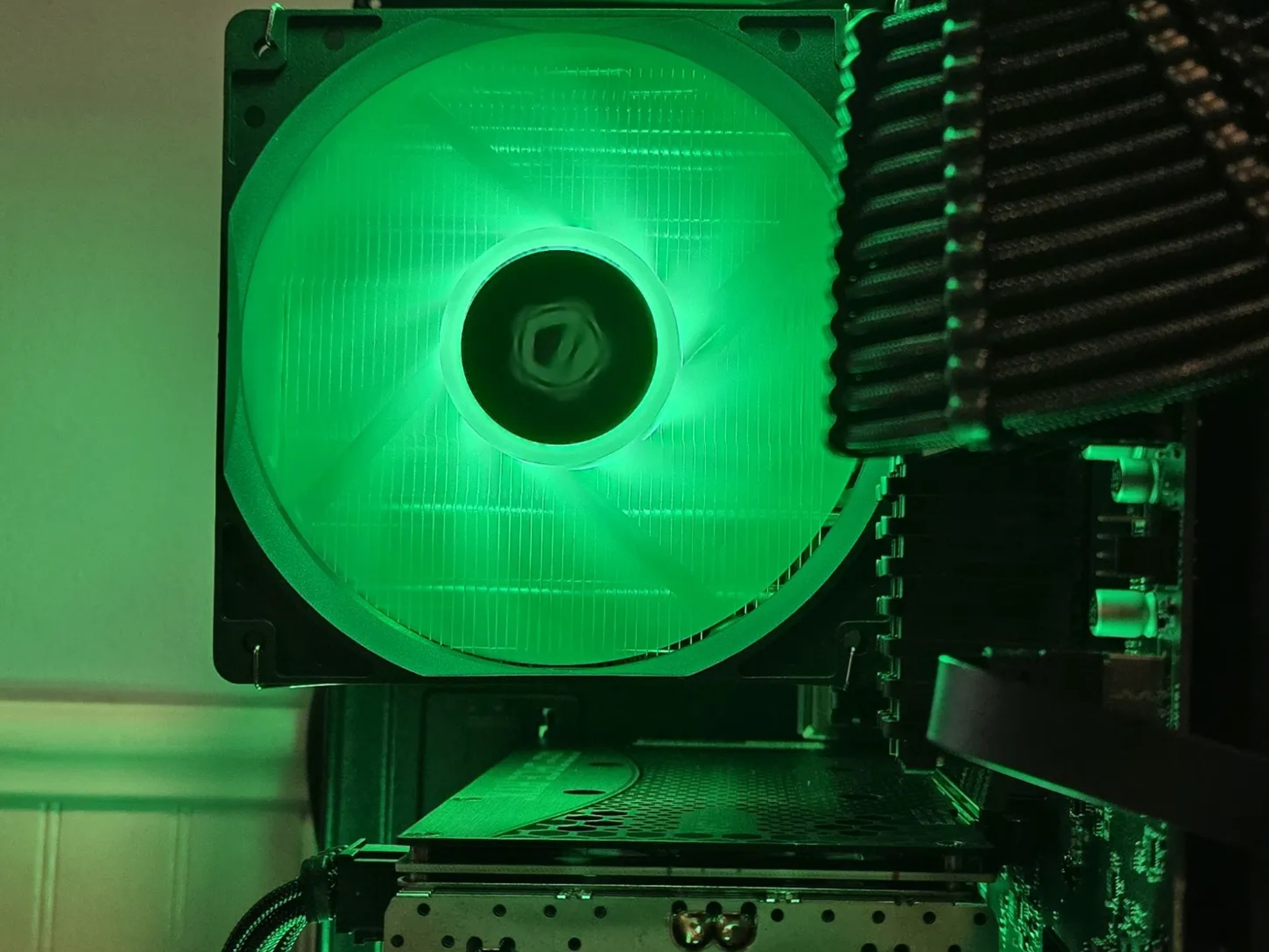 SALE! 1080p/1440p Gaming PC | Ryzen 5 5600 | RTX 3060 12GB | 32GB RAM | 1TB SSD | Wifi/BT | Win 11