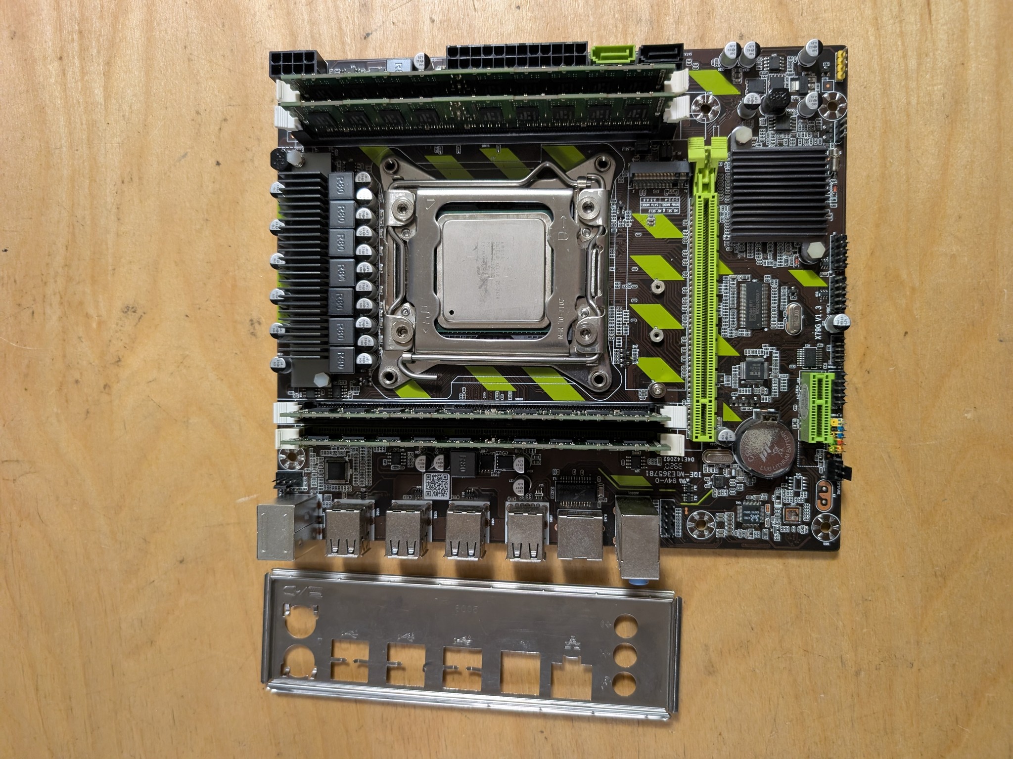 Xeon E5 2658 + X79 matx + 32GB DDR3 1600