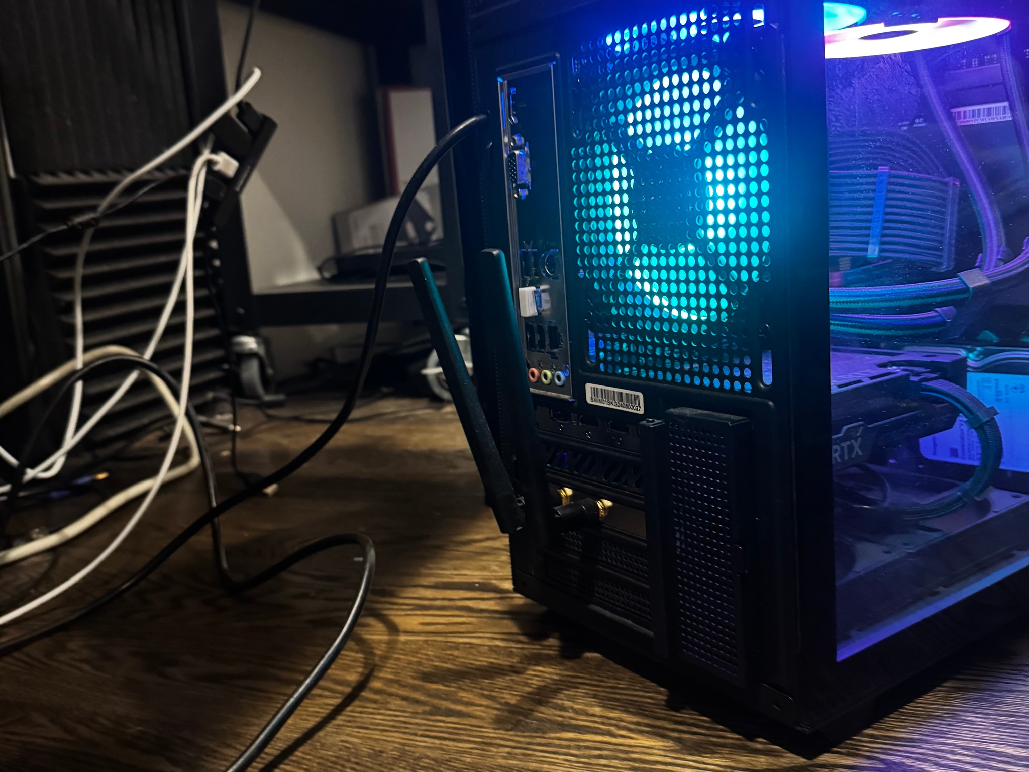GeForce RTX 4060 Custom Gaming PC - Core i7-10700K, 32GB RAM