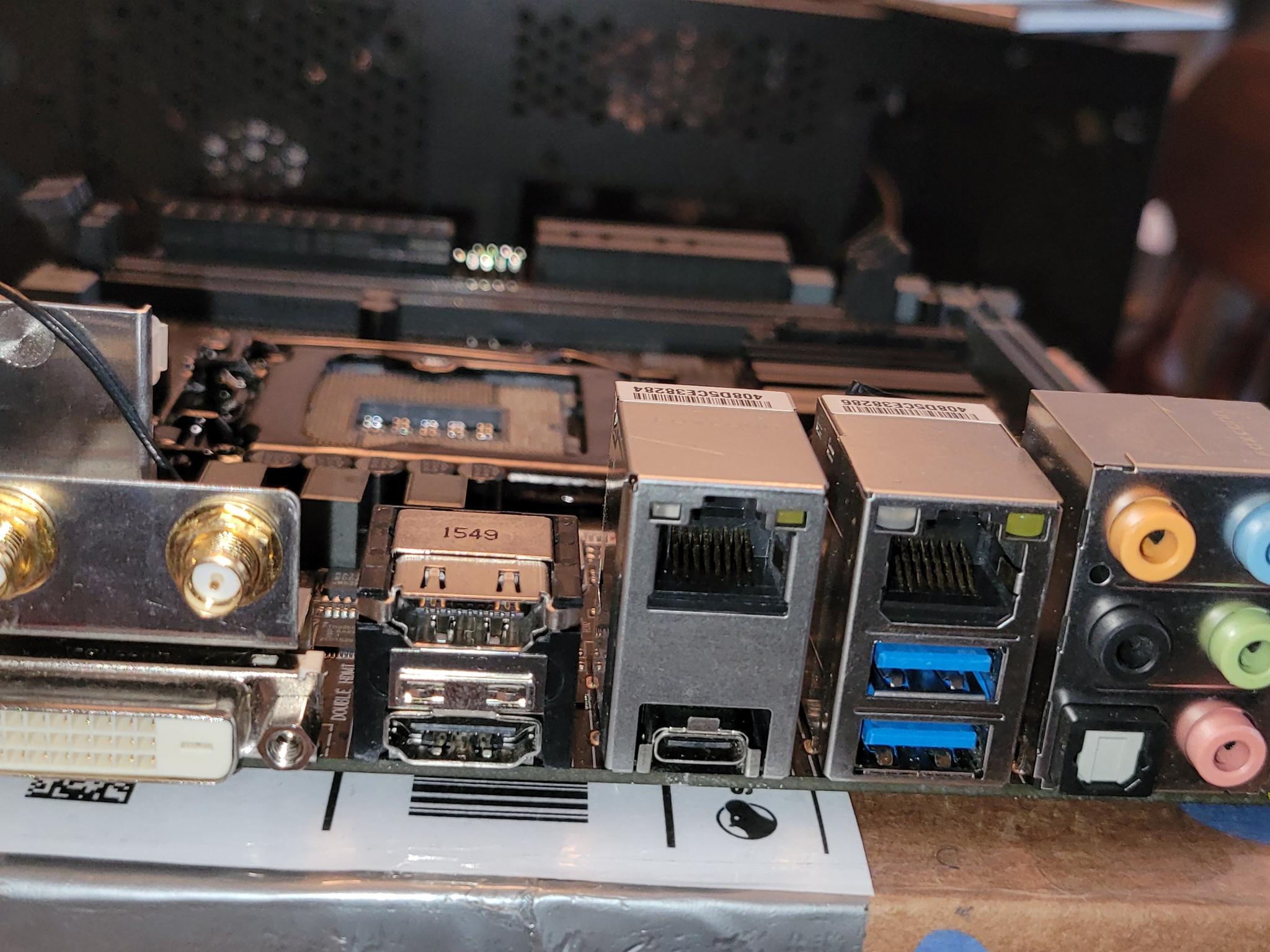 Gigabyte z170n-wifi - includes wifi card installed and I/O shield - does not include antennas
