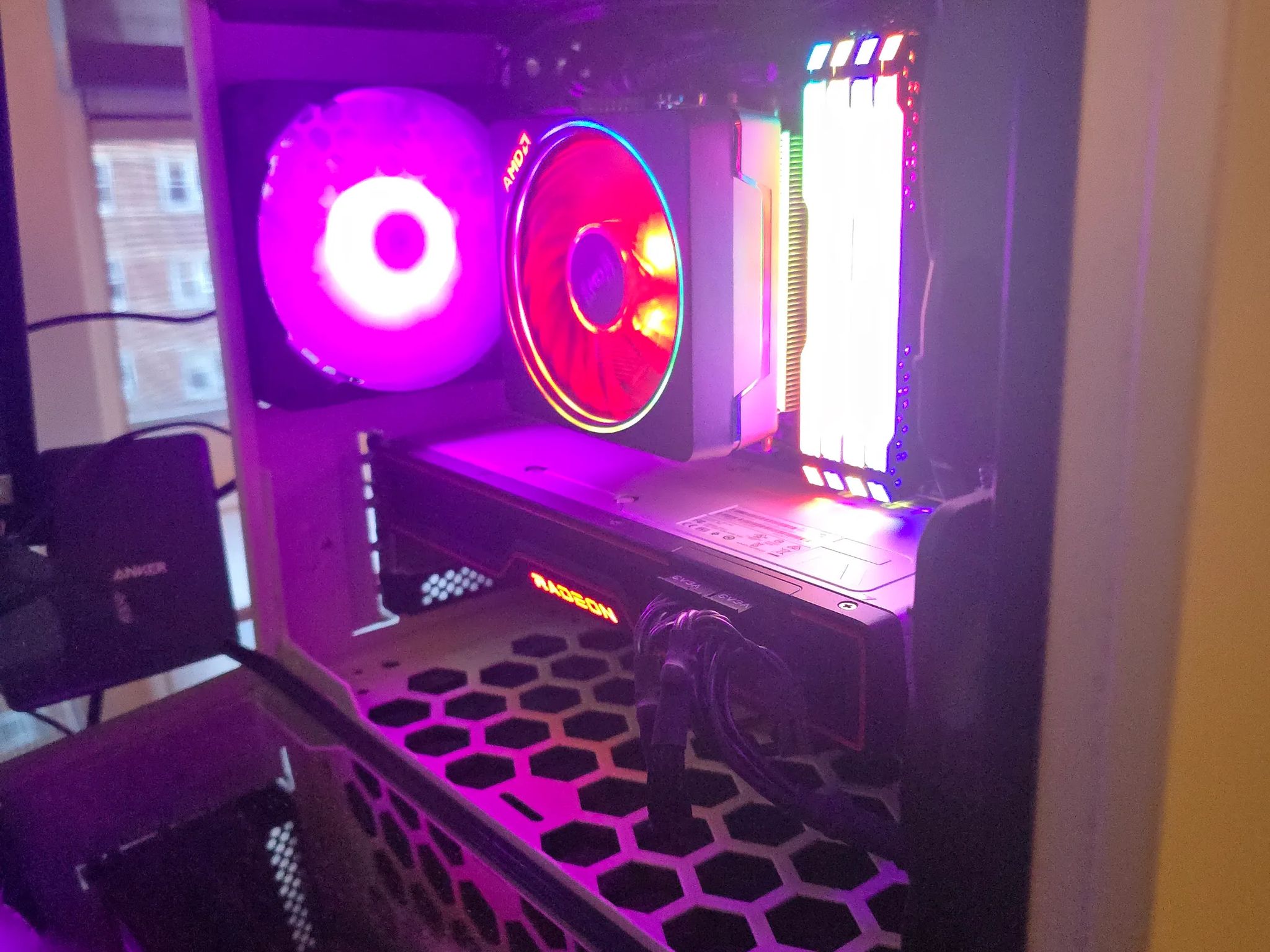 AMD Gaming PC: 6700xt, R7 3800x