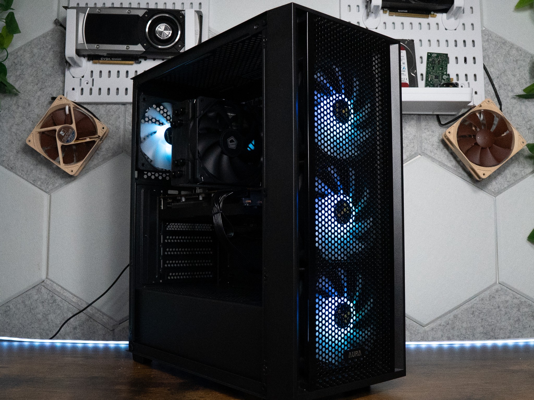 🌌🛰️ | RADEON RX 5700XT 8GB | RYZEN 7 2700X | 16GB DDR4 RAM | 1.5TB | Y2K Hero BRONZE