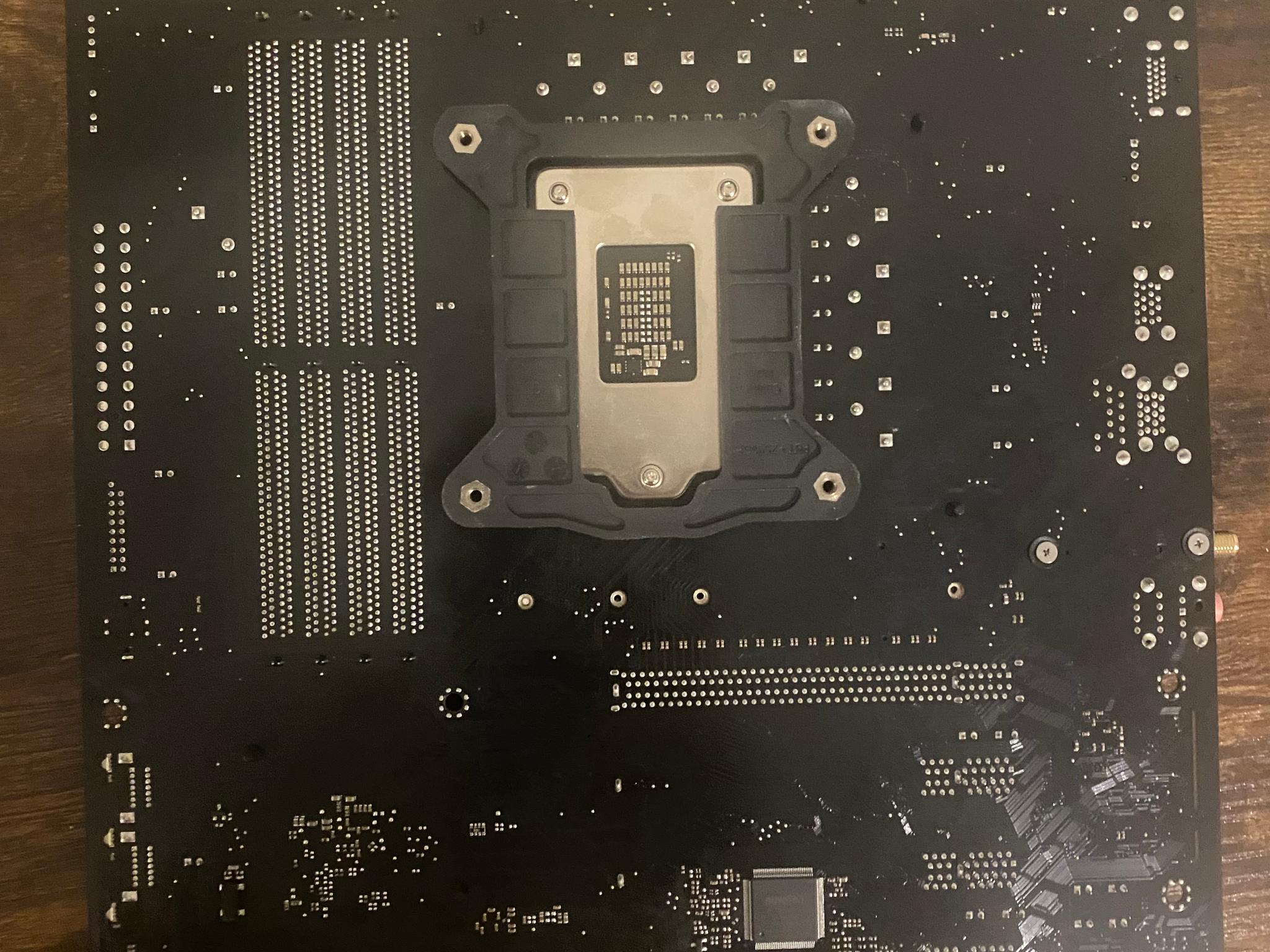 2X broken LGA 1200 motherboards