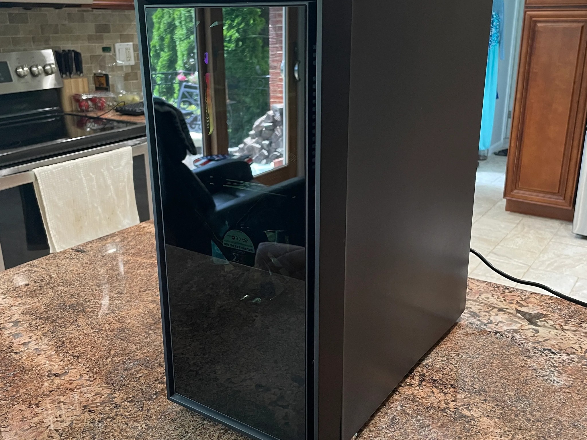 Funz Px - RTX 2070 Super // Ryzen 5 3600 // 32GB RAM // 2TB M.2 SSD