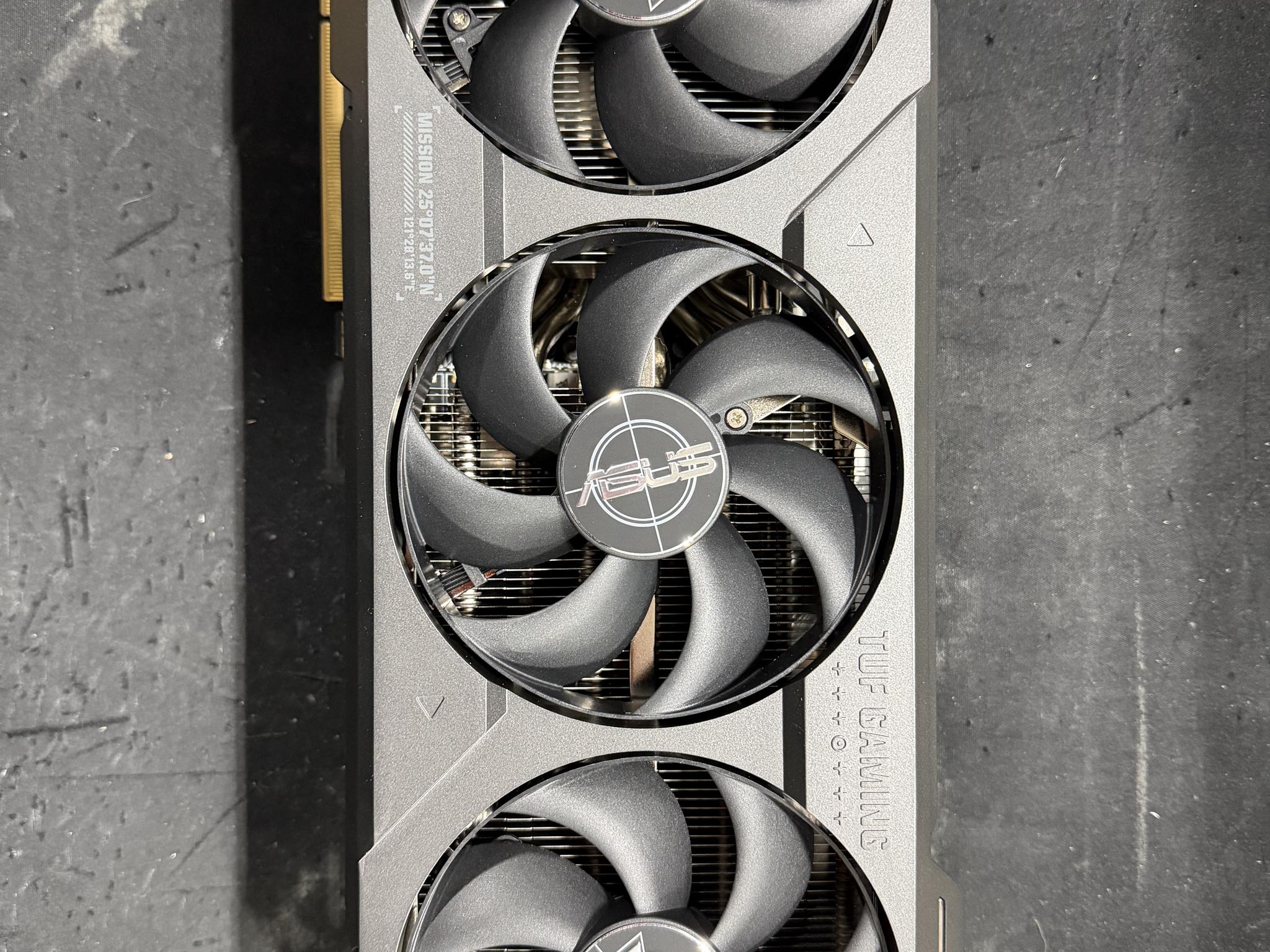 ASUS TUF Gaming GeForce RTX 4080 SUPER