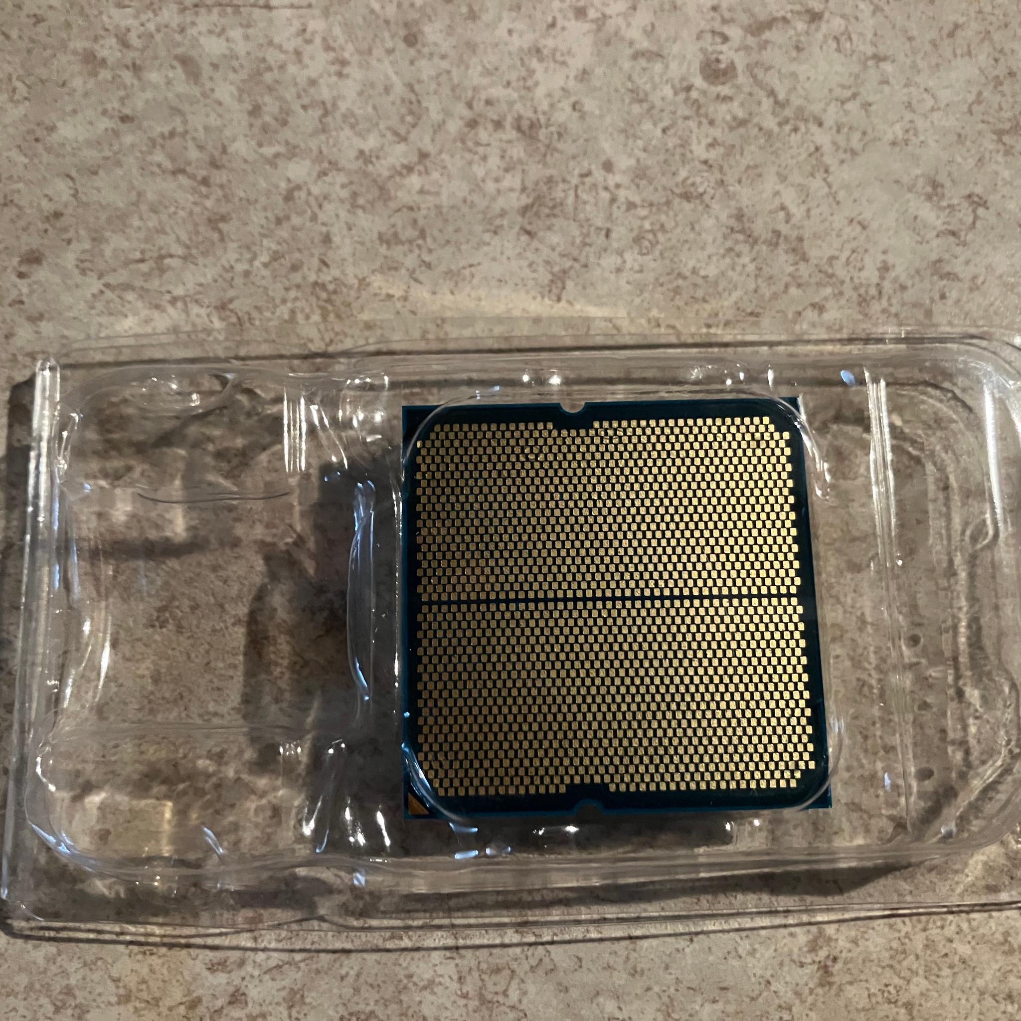 AMD Ryzen 7 9800X3D