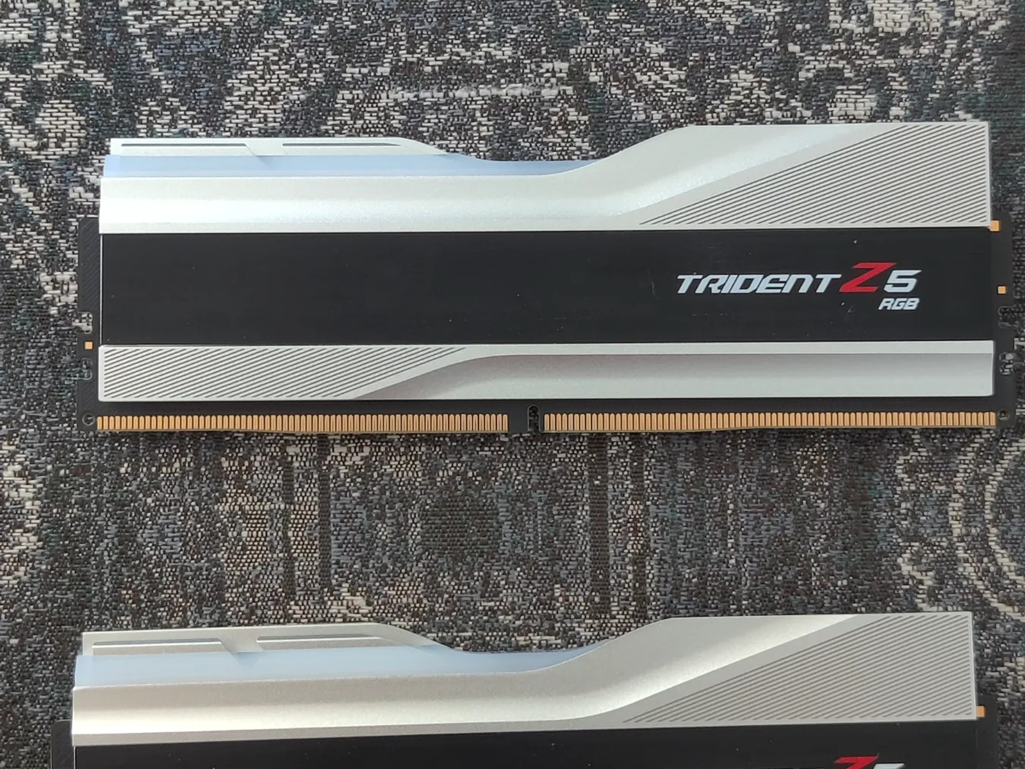 Gskill DDR5 32gig RGB