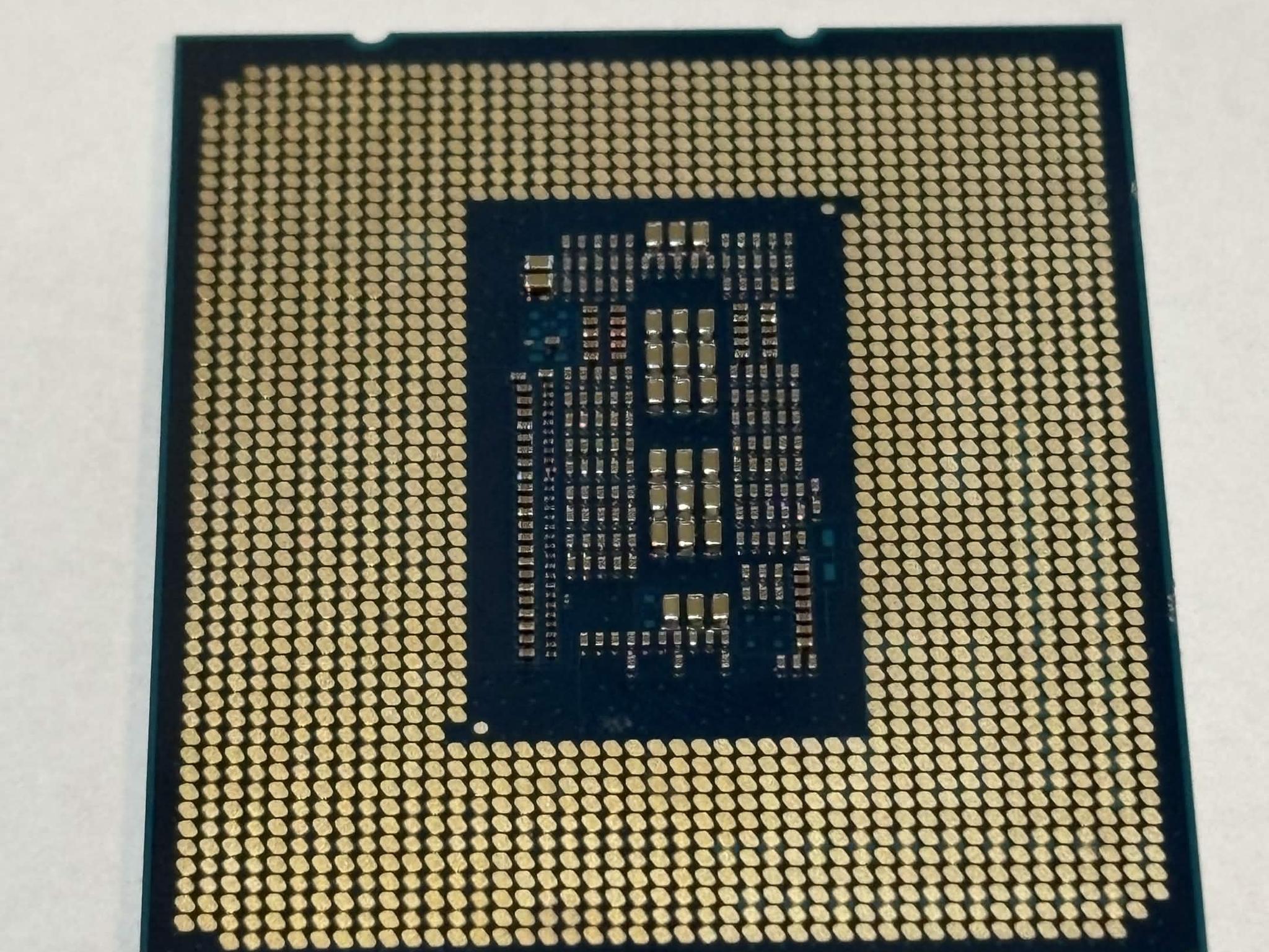 Intel Core i5-12600KF