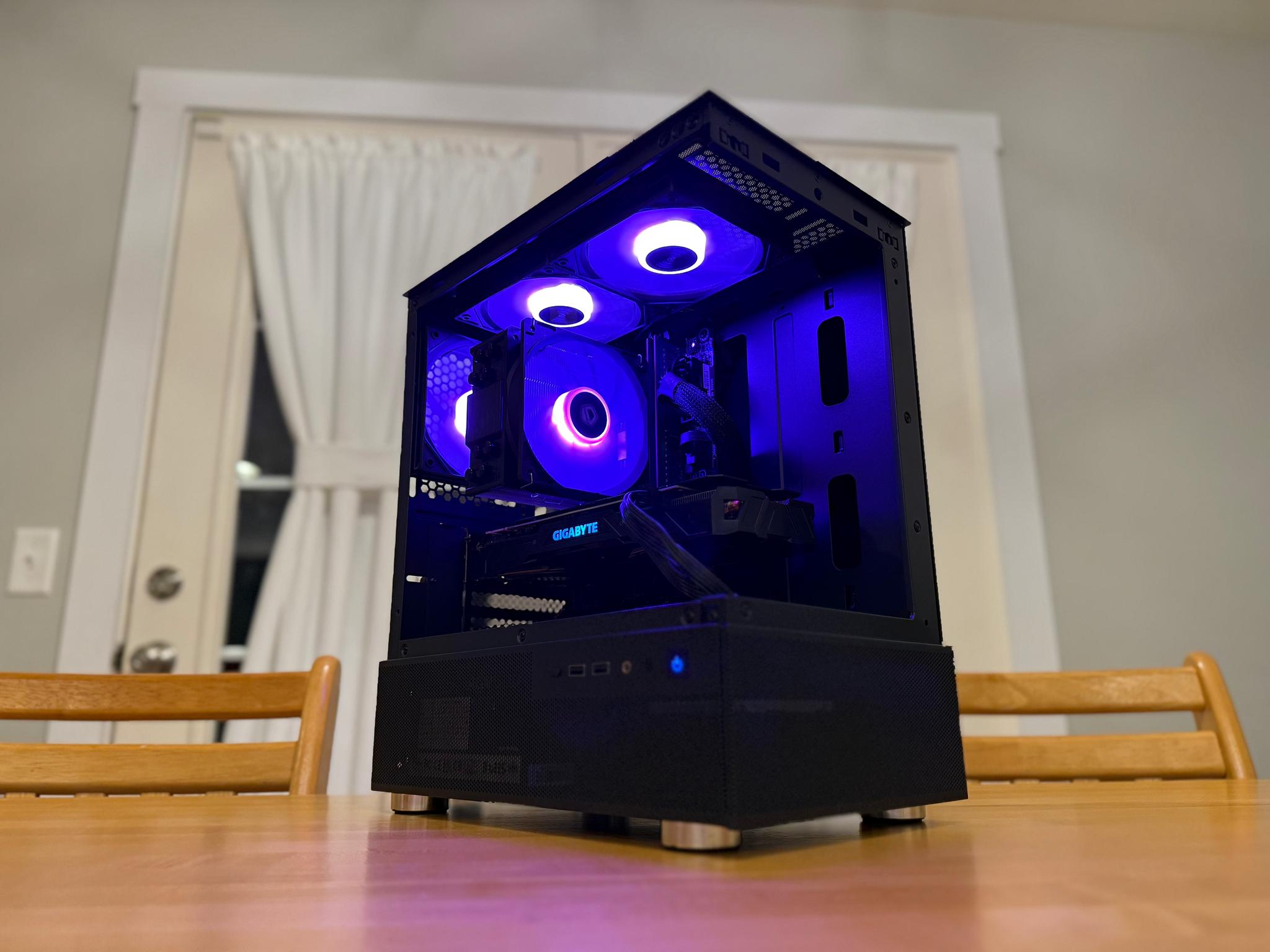 🐝🐏| GTX 1070 8gb, Intel i5 6600, 16gb Ram, 512gb SSD, ARGB WiFi Equipped Gaming PC