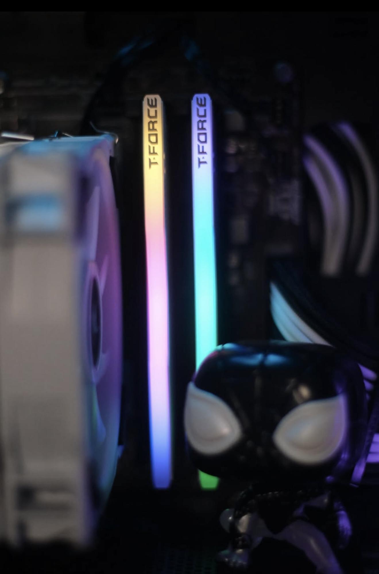 WONDERFUL Black and White spider-Man RGB Gaming PC